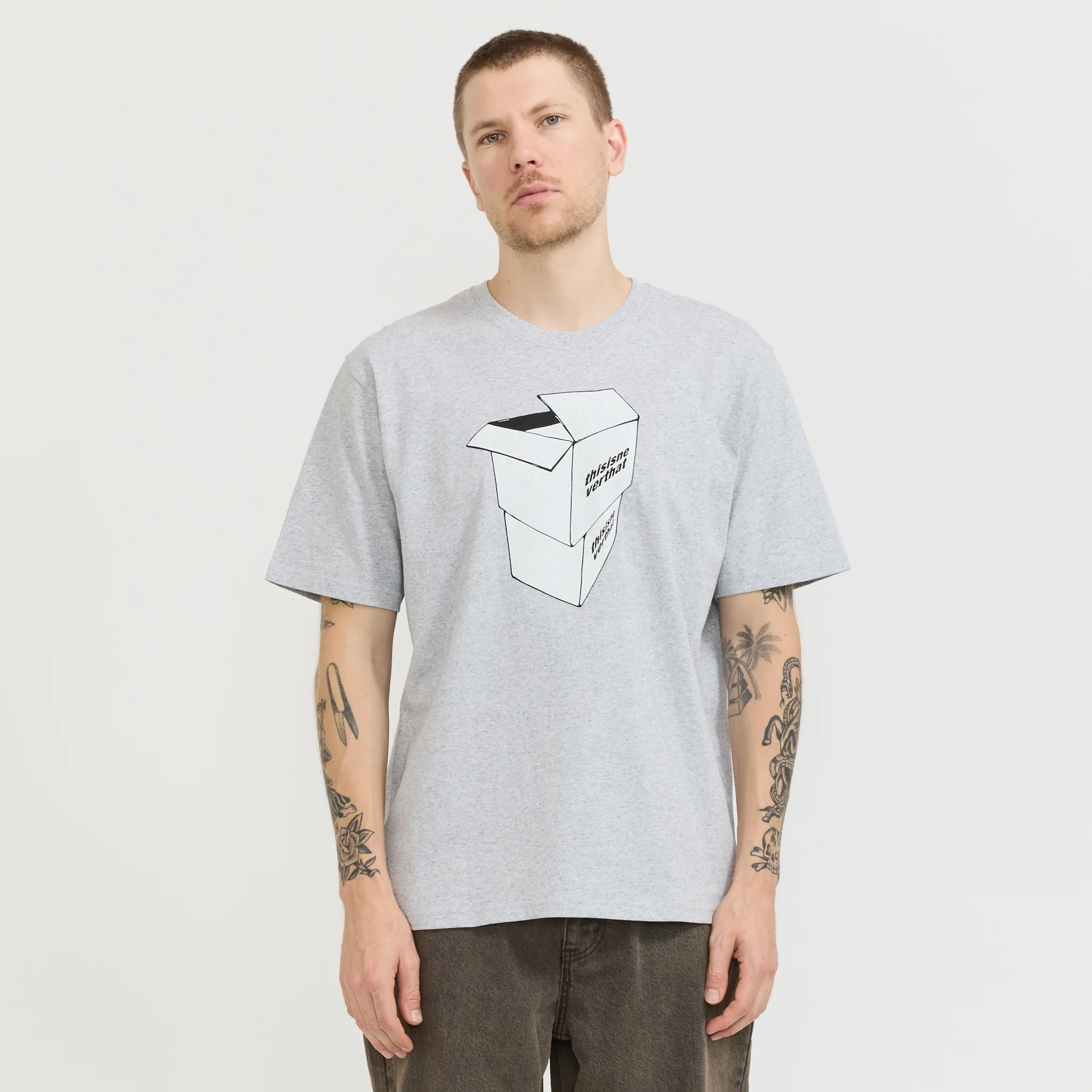 2 Parcels Tee Heather Grey