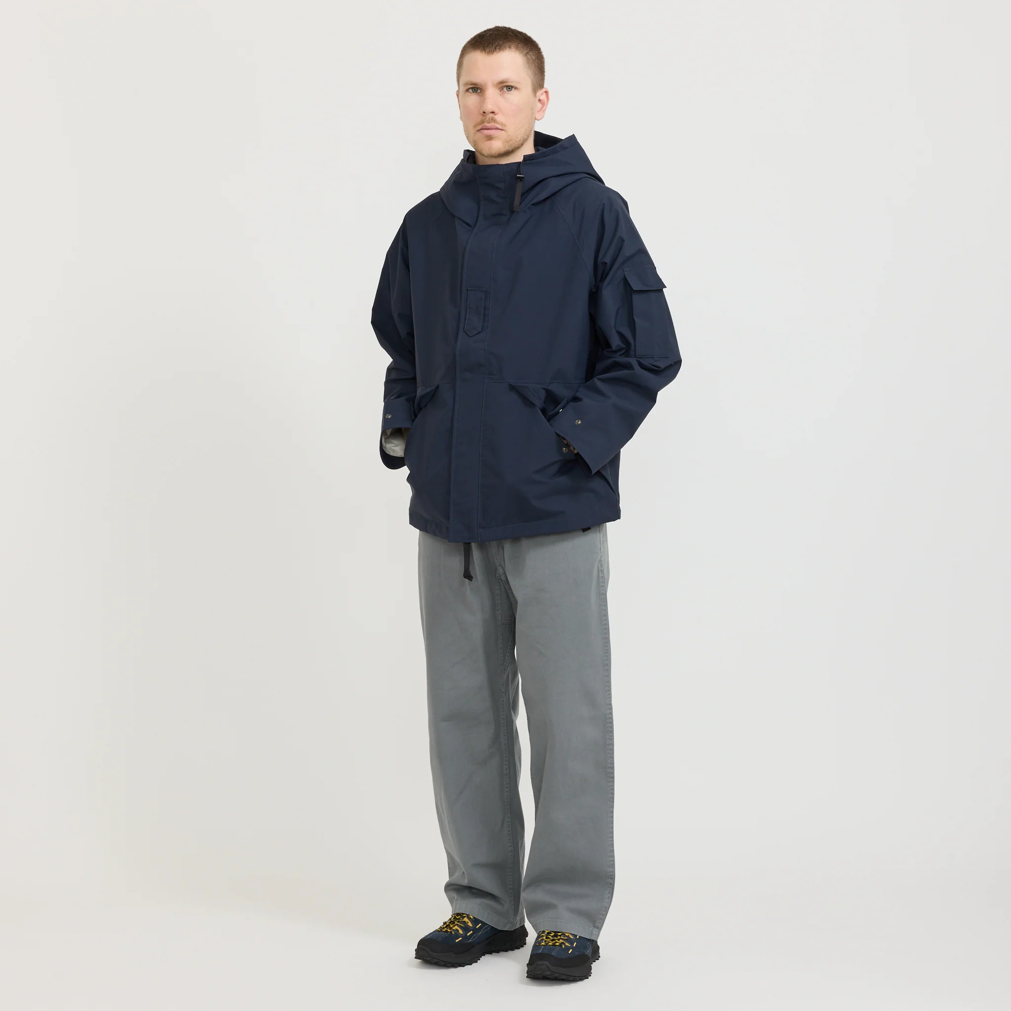 2L Nylon Gore-Tex Cruiser Jacket Navy - Image 2