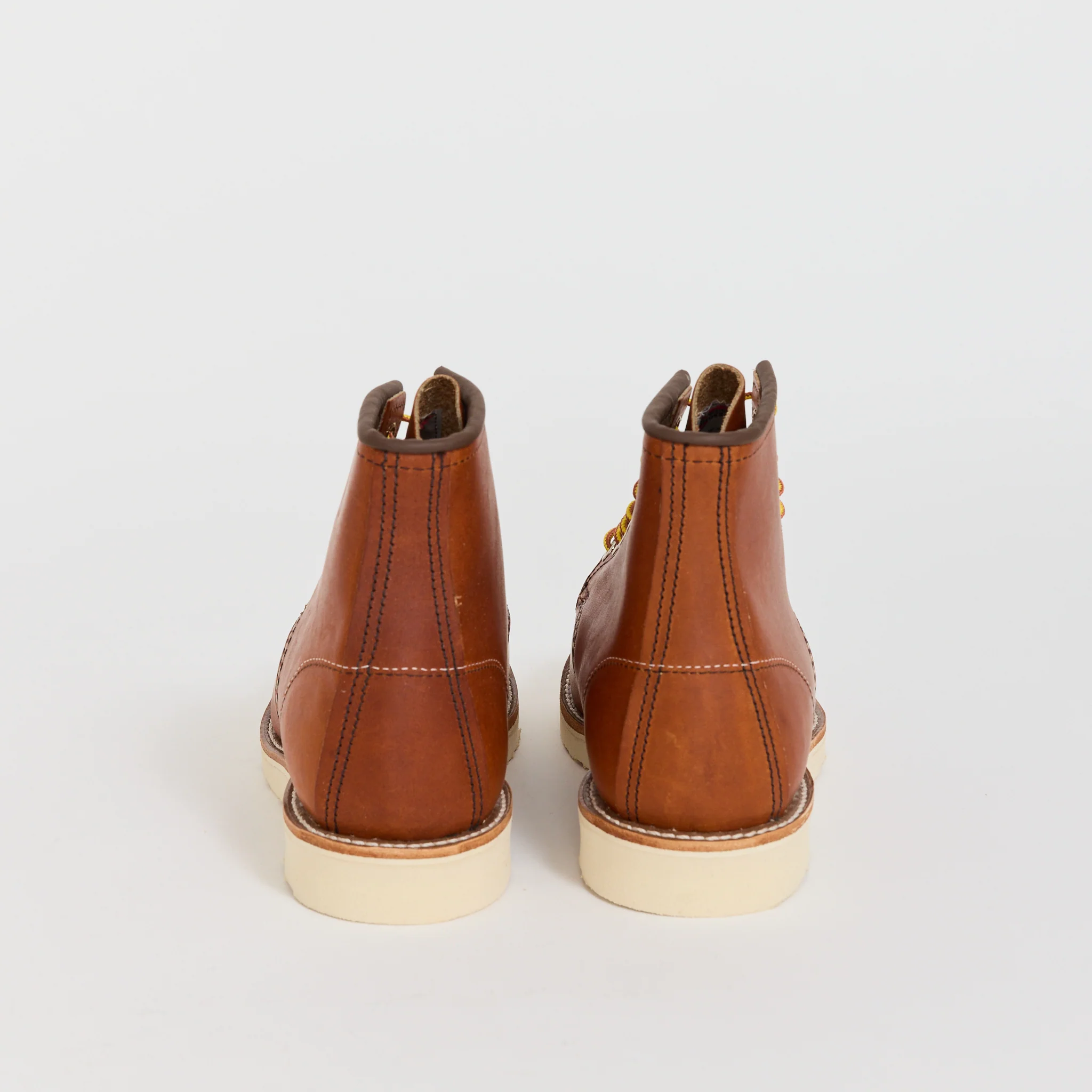 875 Classic Moc Boot Oro Legacy - Image 3
