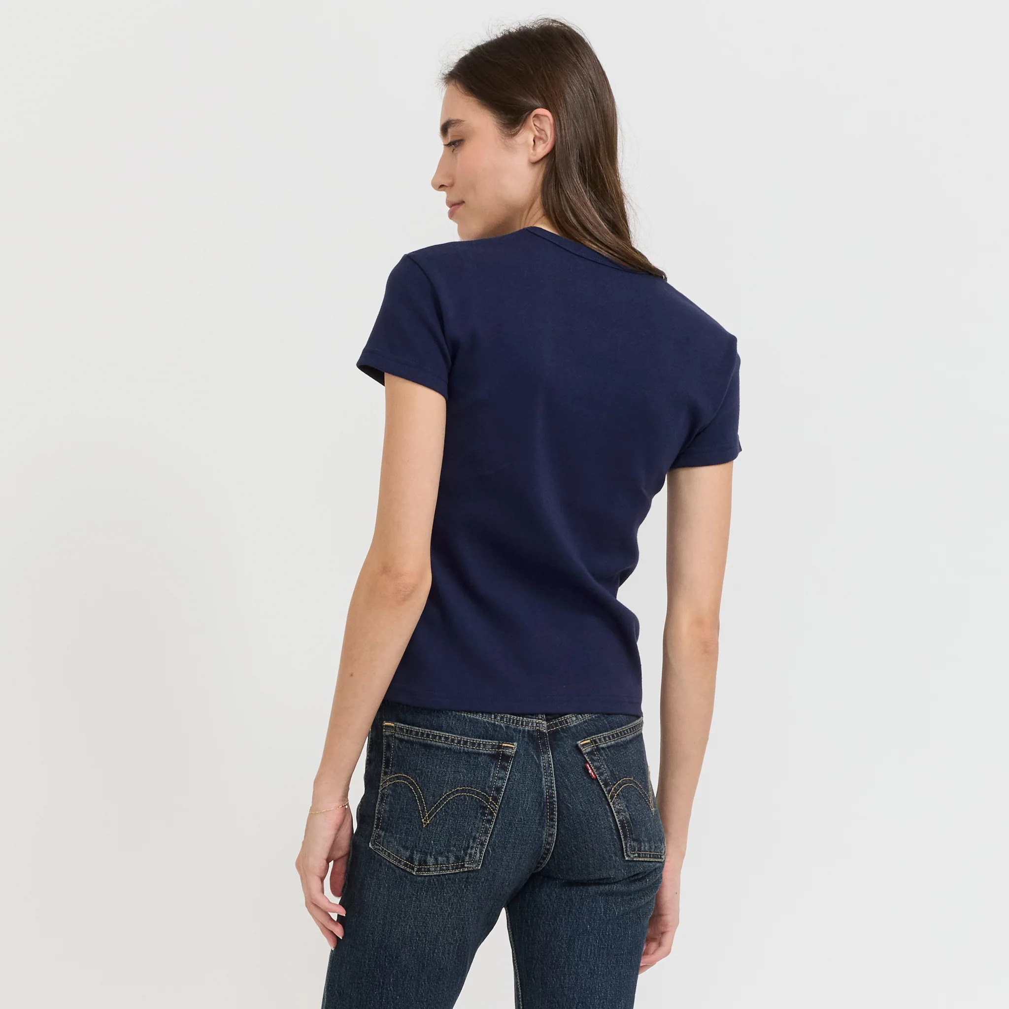 90s V-Neck T-Shirt Navy - Image 4