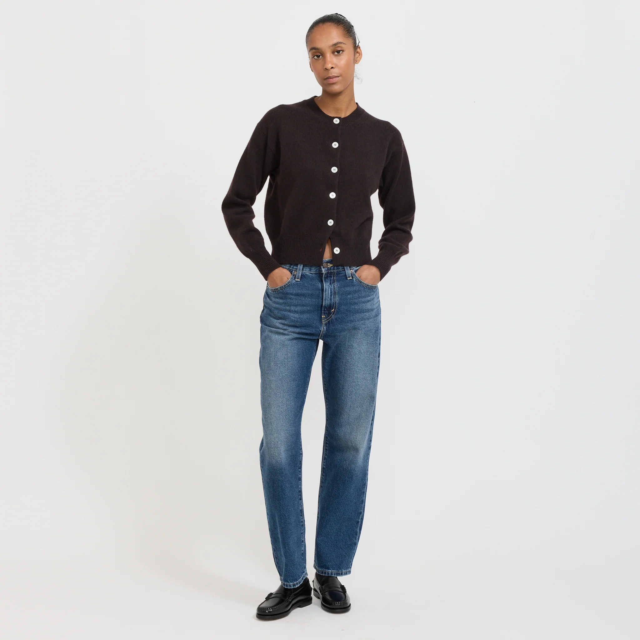 Ada Crewneck Cardigan Dark Brown - Image 2