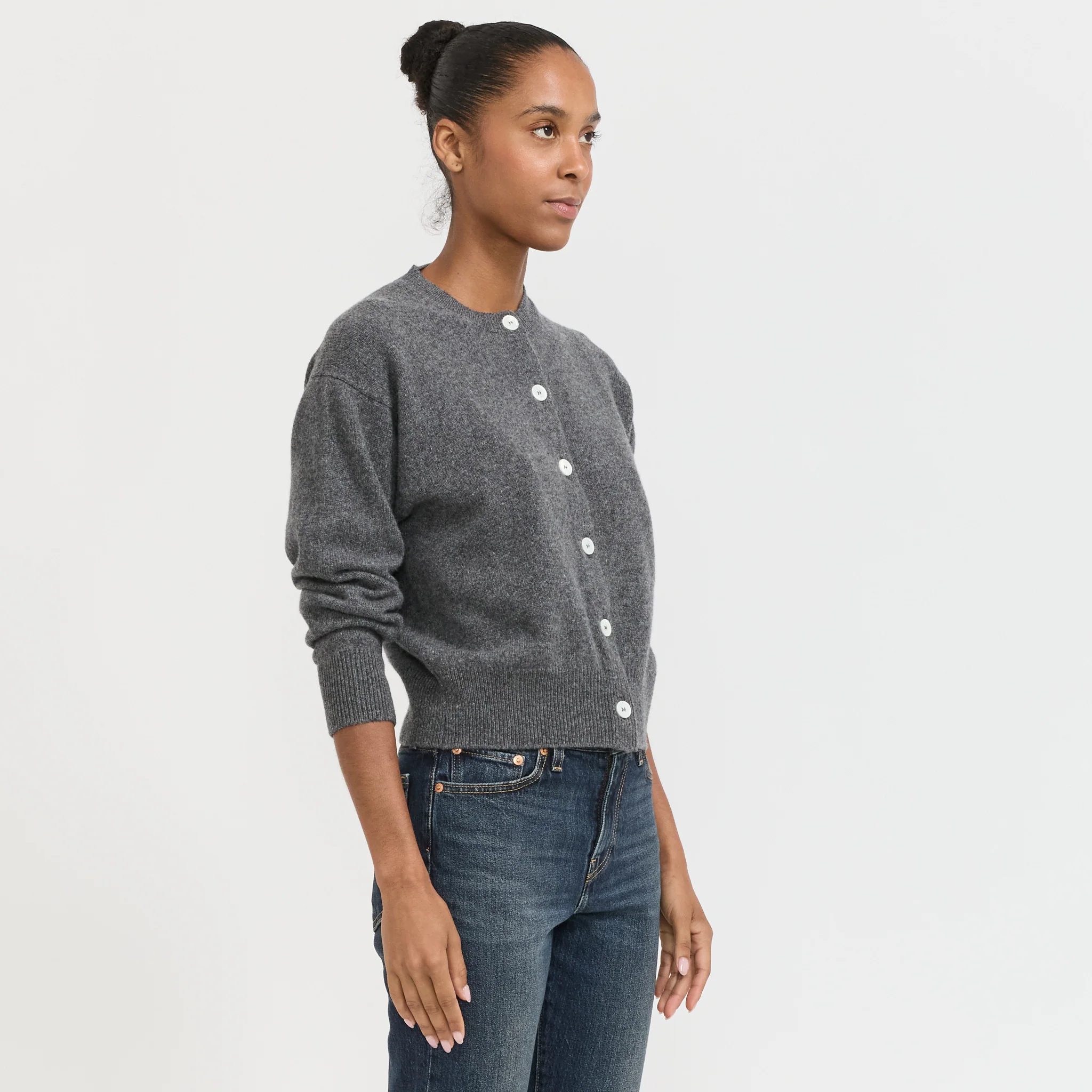 Ada Crewneck Cardigan Derby Grey - Image 3