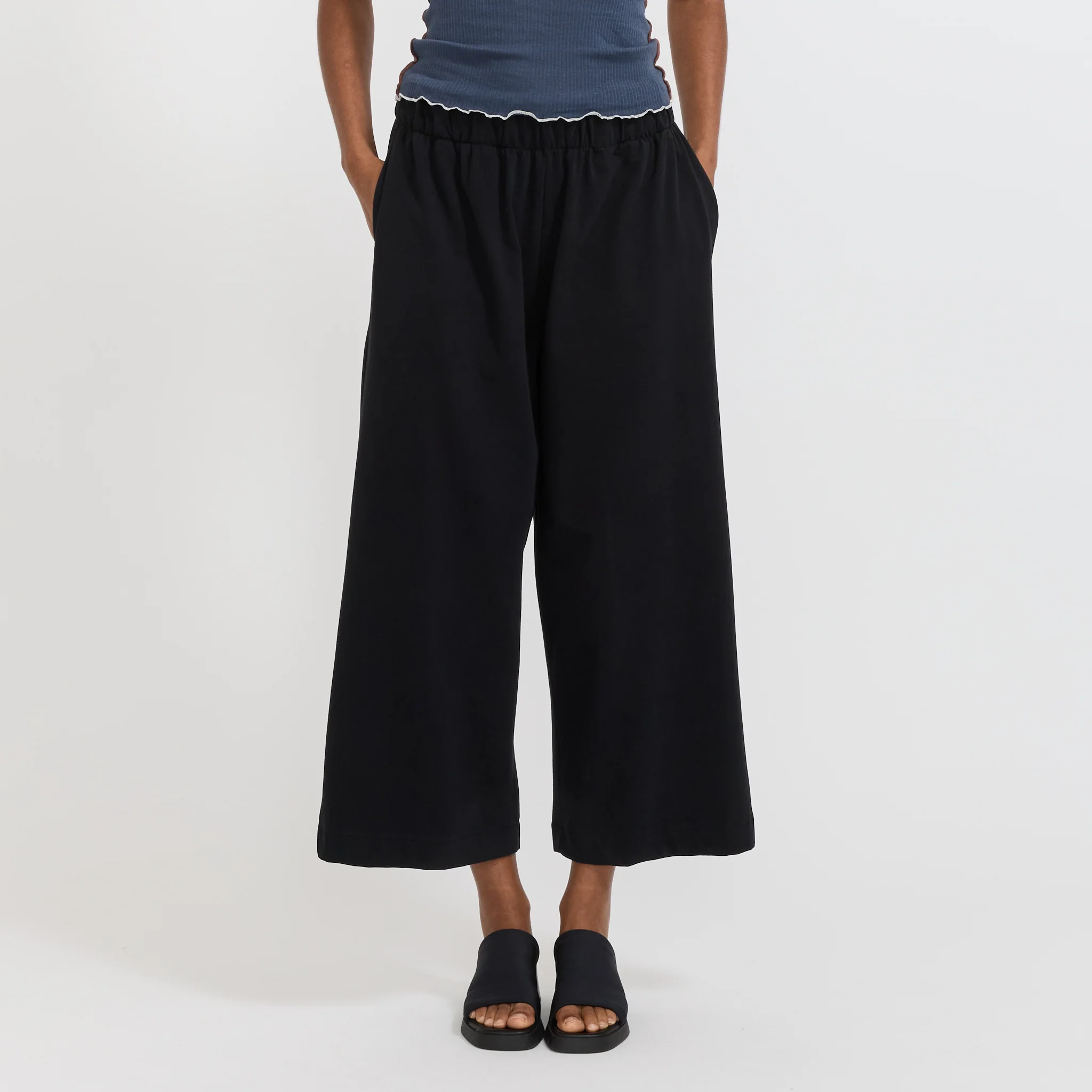 Adama Pants Black