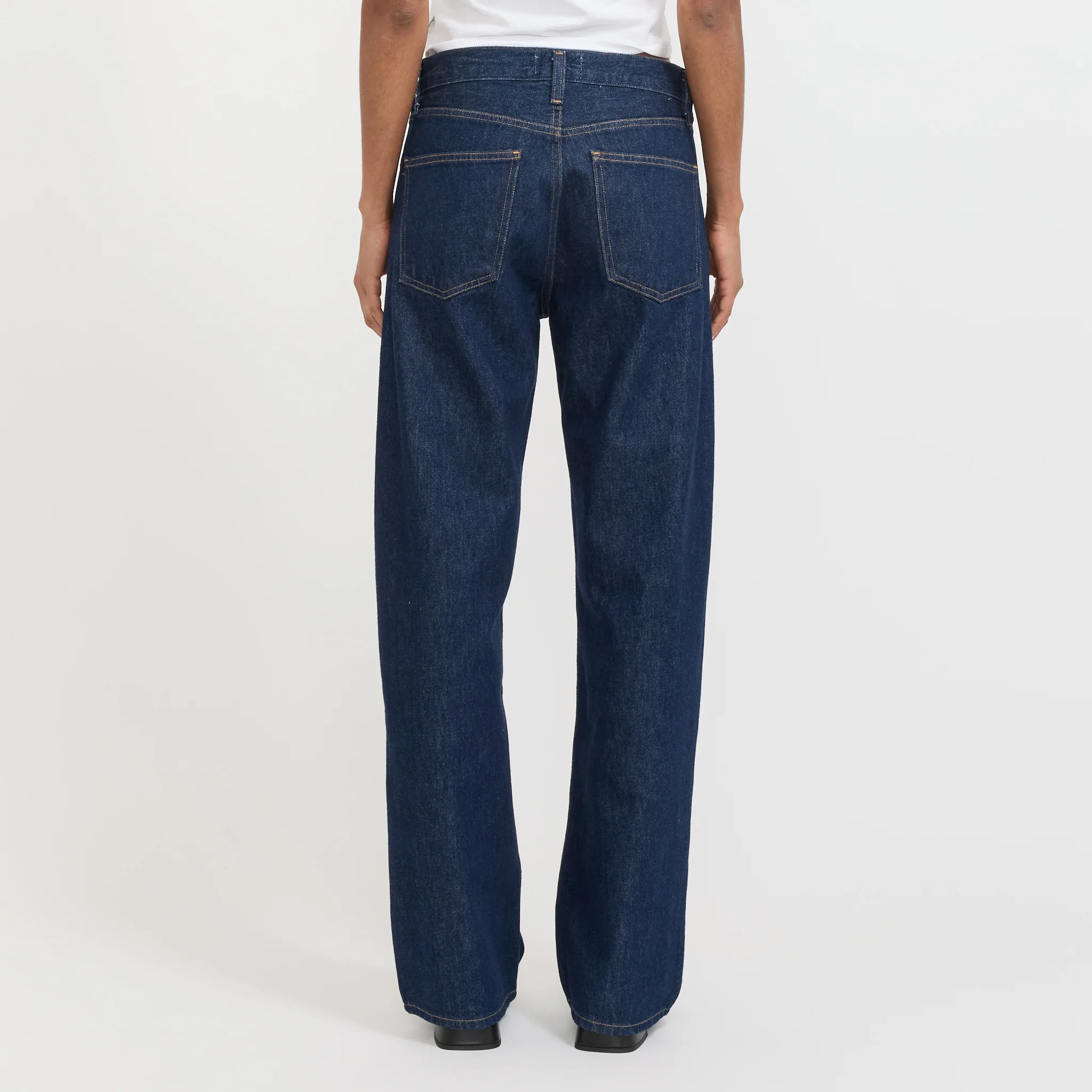 Arc Jean 32" Rinse - Image 4