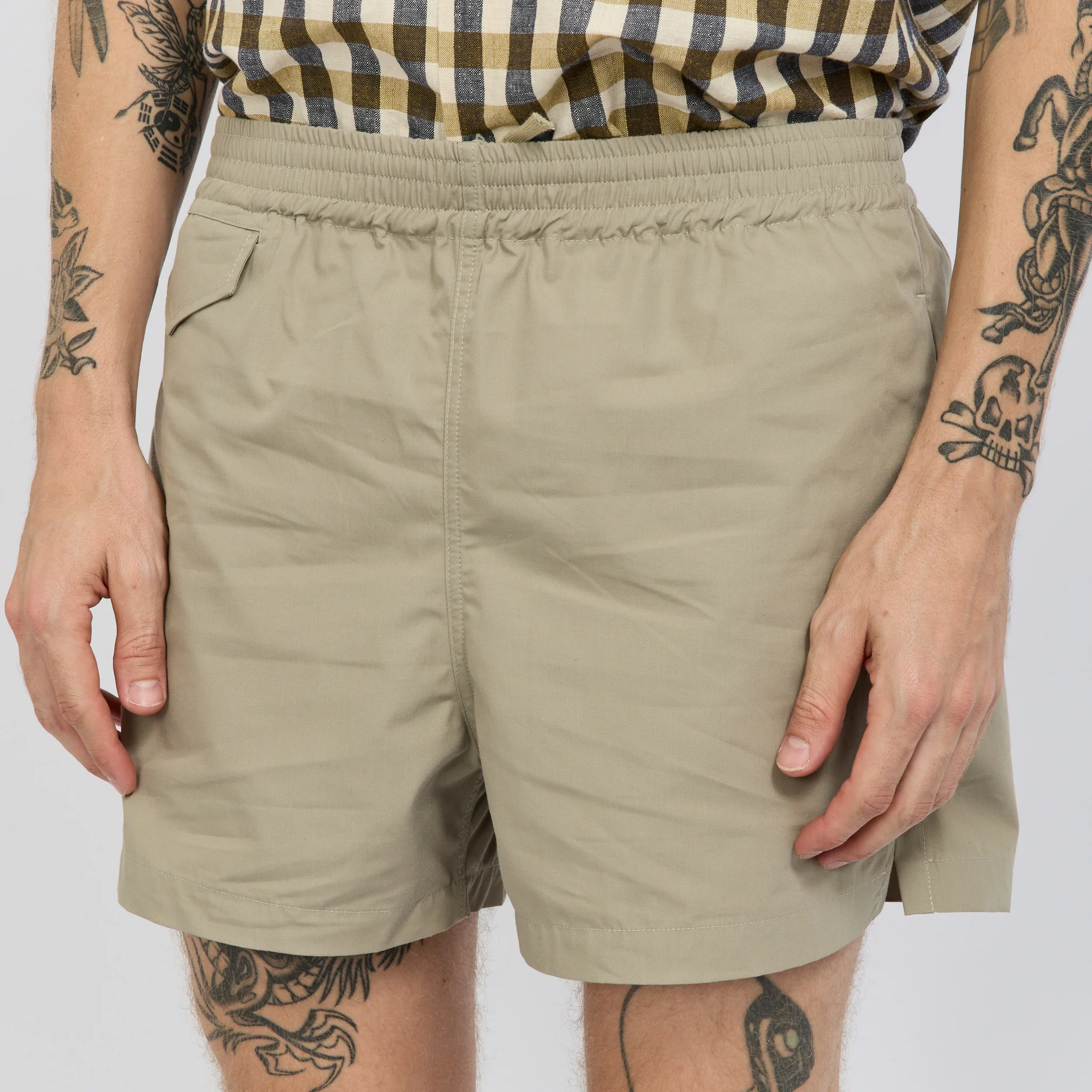 Axel Short Sage Green - Image 5