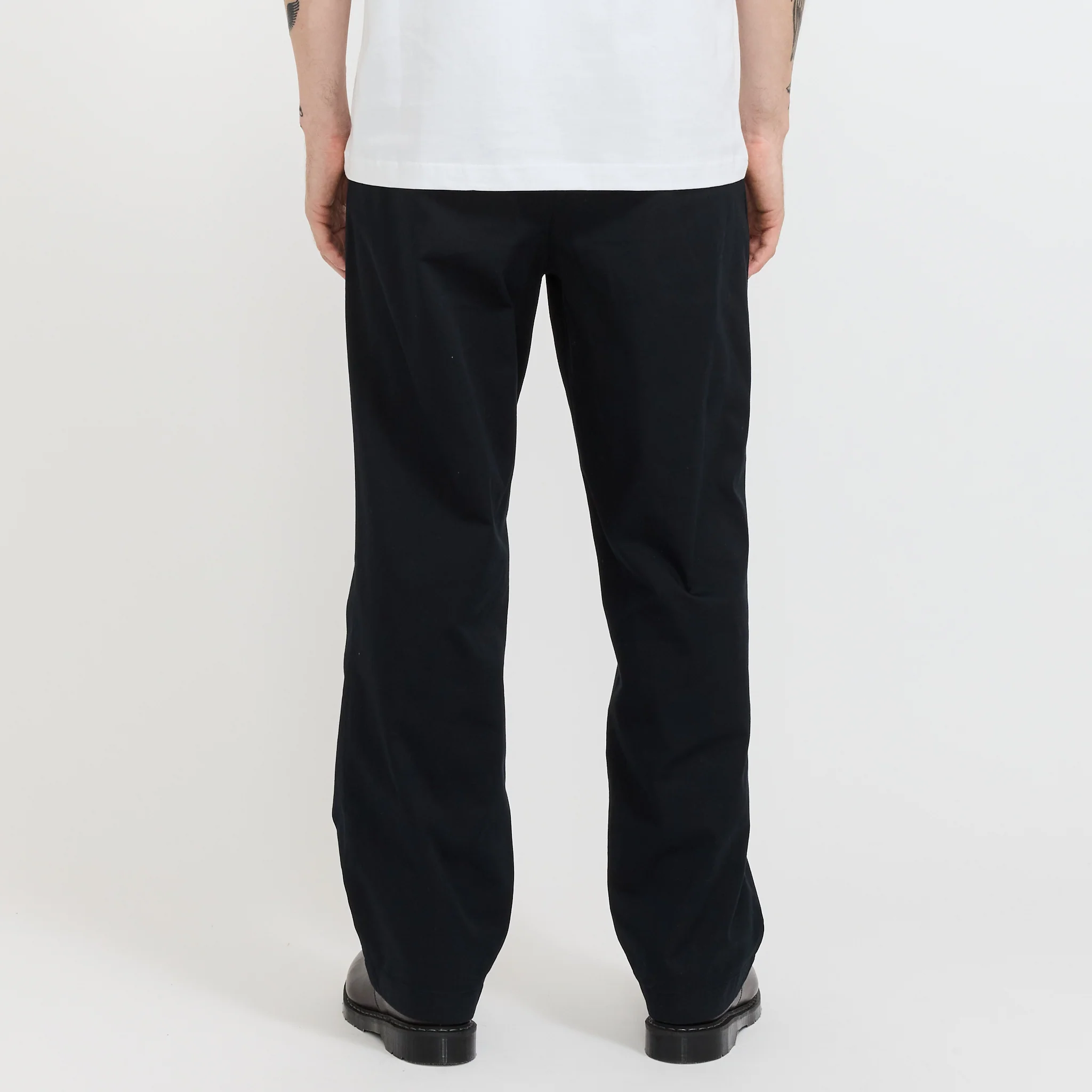 Benn Relaxed Twill Pleated Trouser Black - Image 4