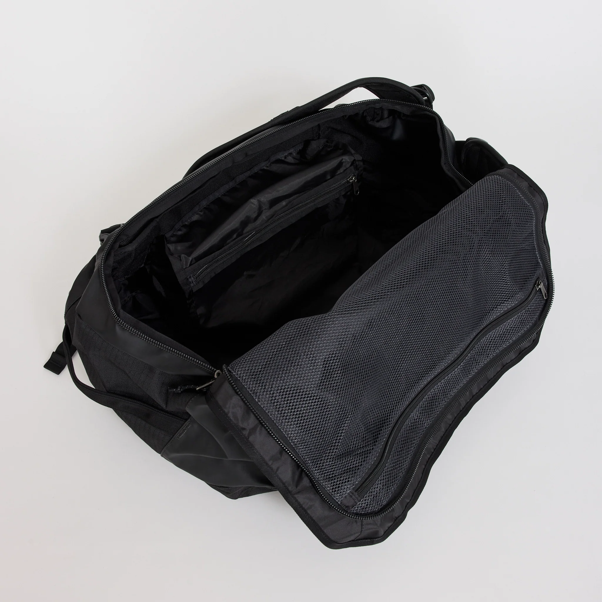 Black Hole Duffel 40L Black w/Black - Image 4
