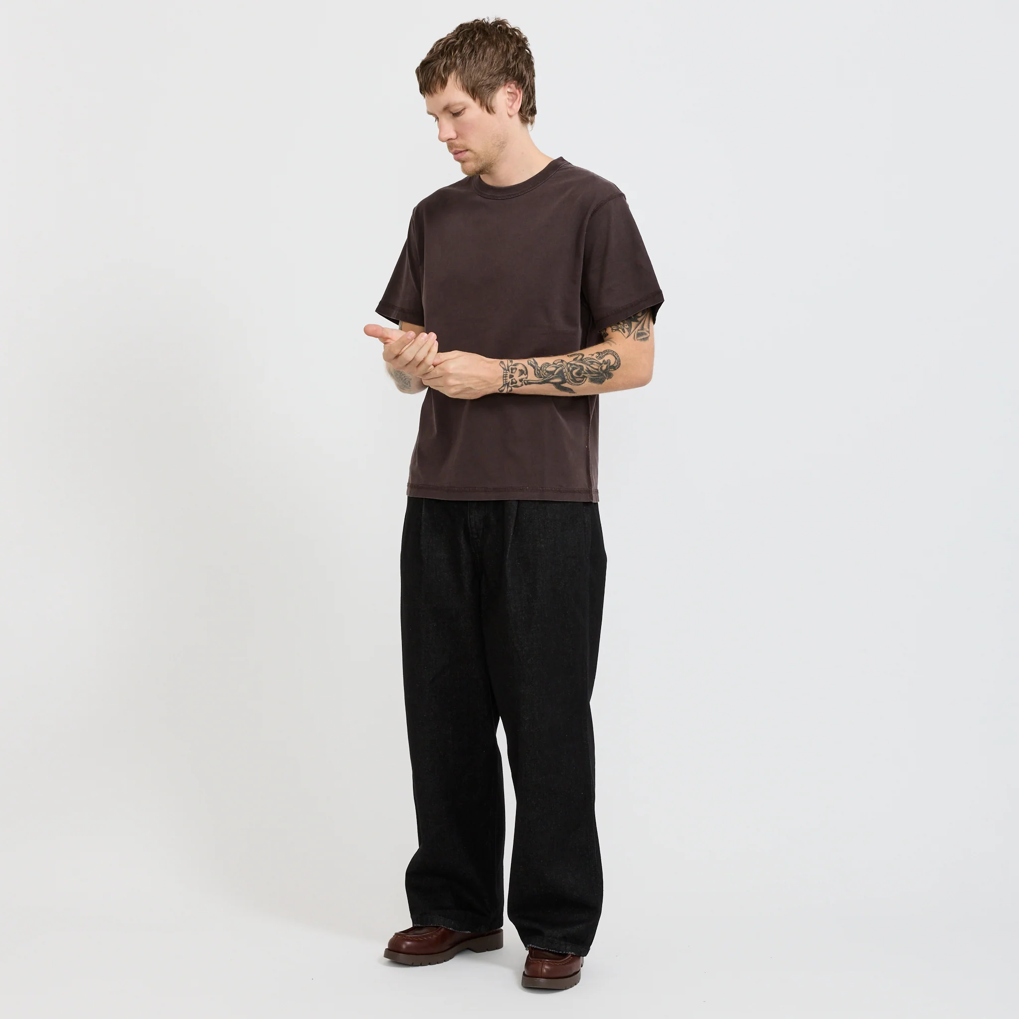Blind Tee Chocolate - Image 2
