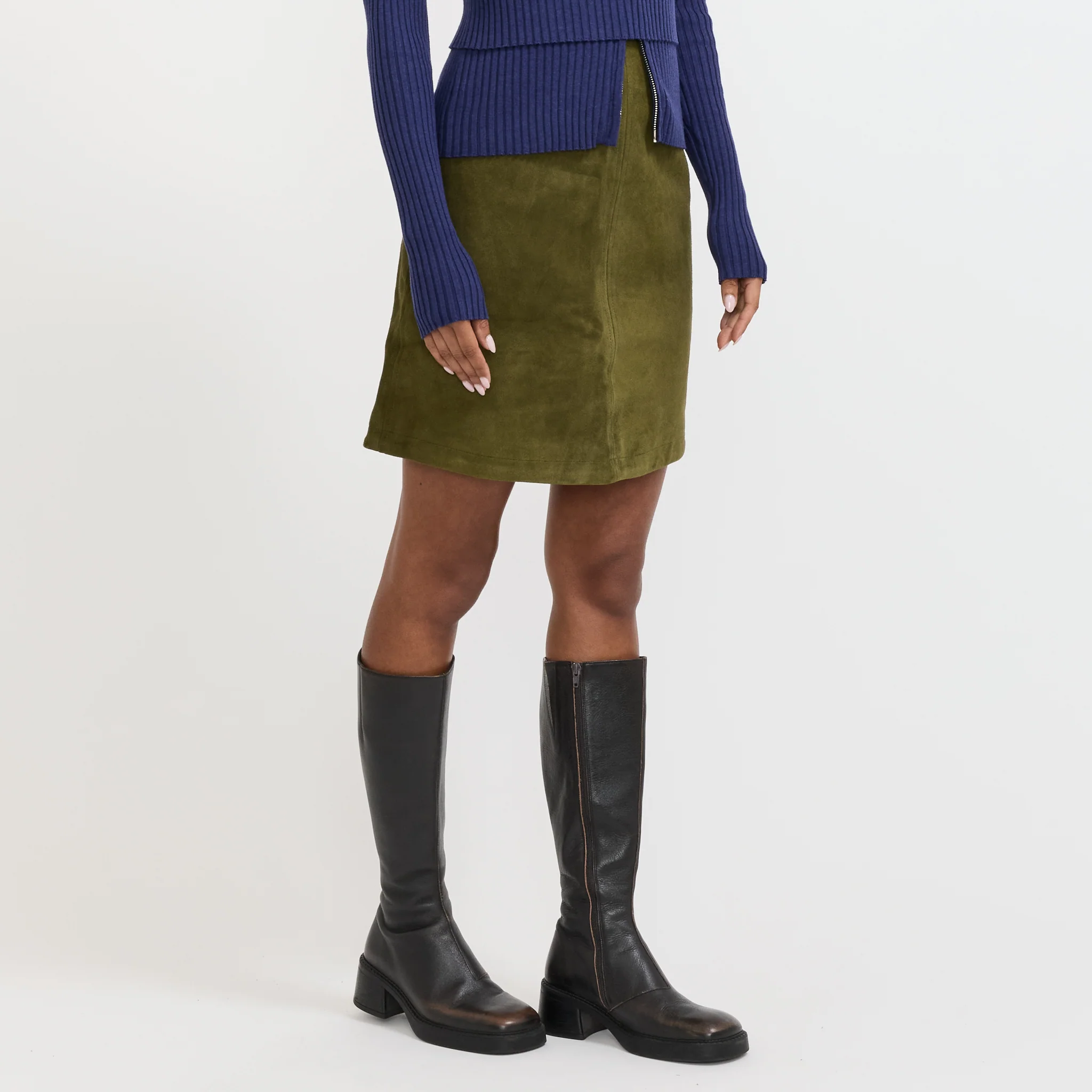 Bonnie Suede Midi Skirt Dark Sage - Image 4