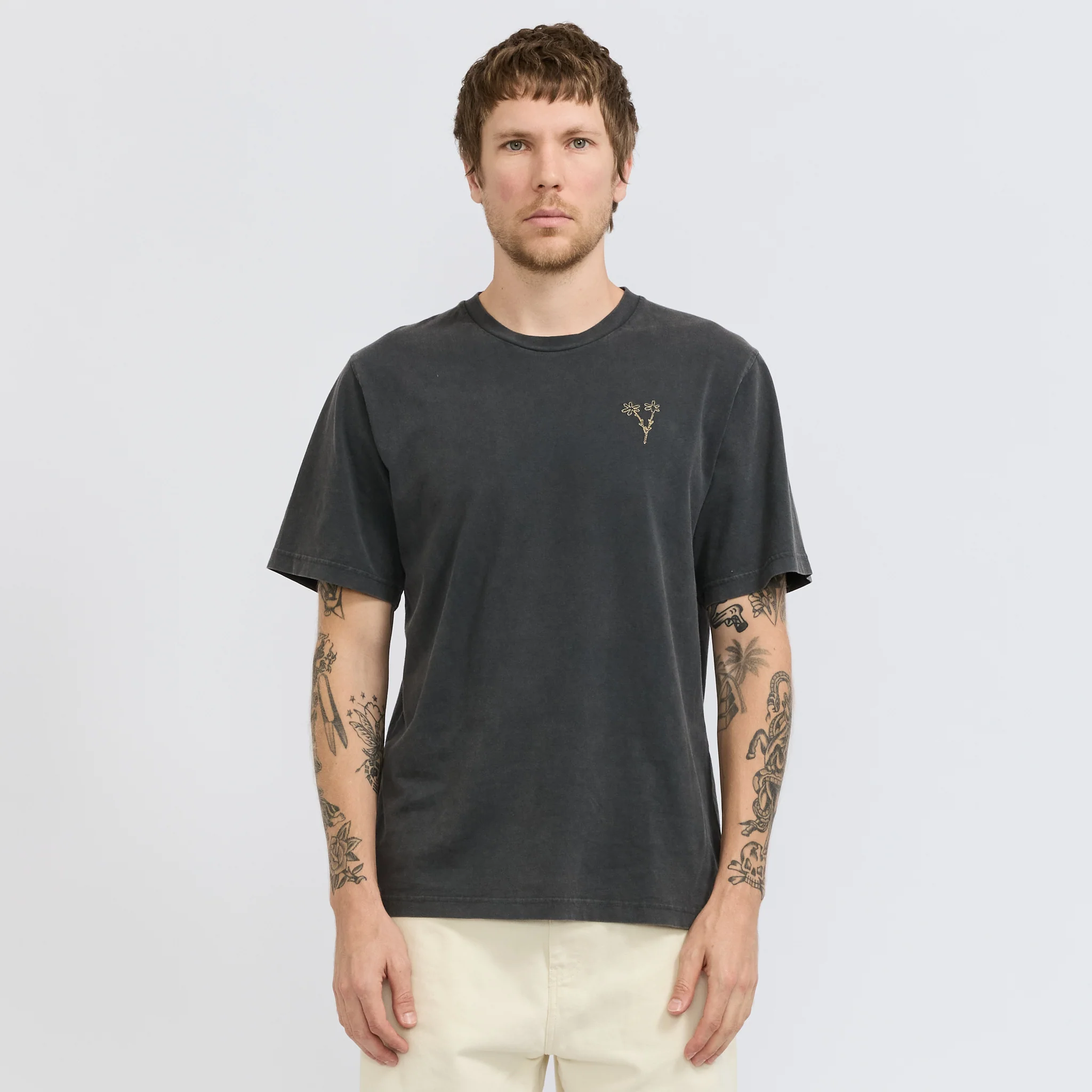 Bouquet T-Shirt Washed Black