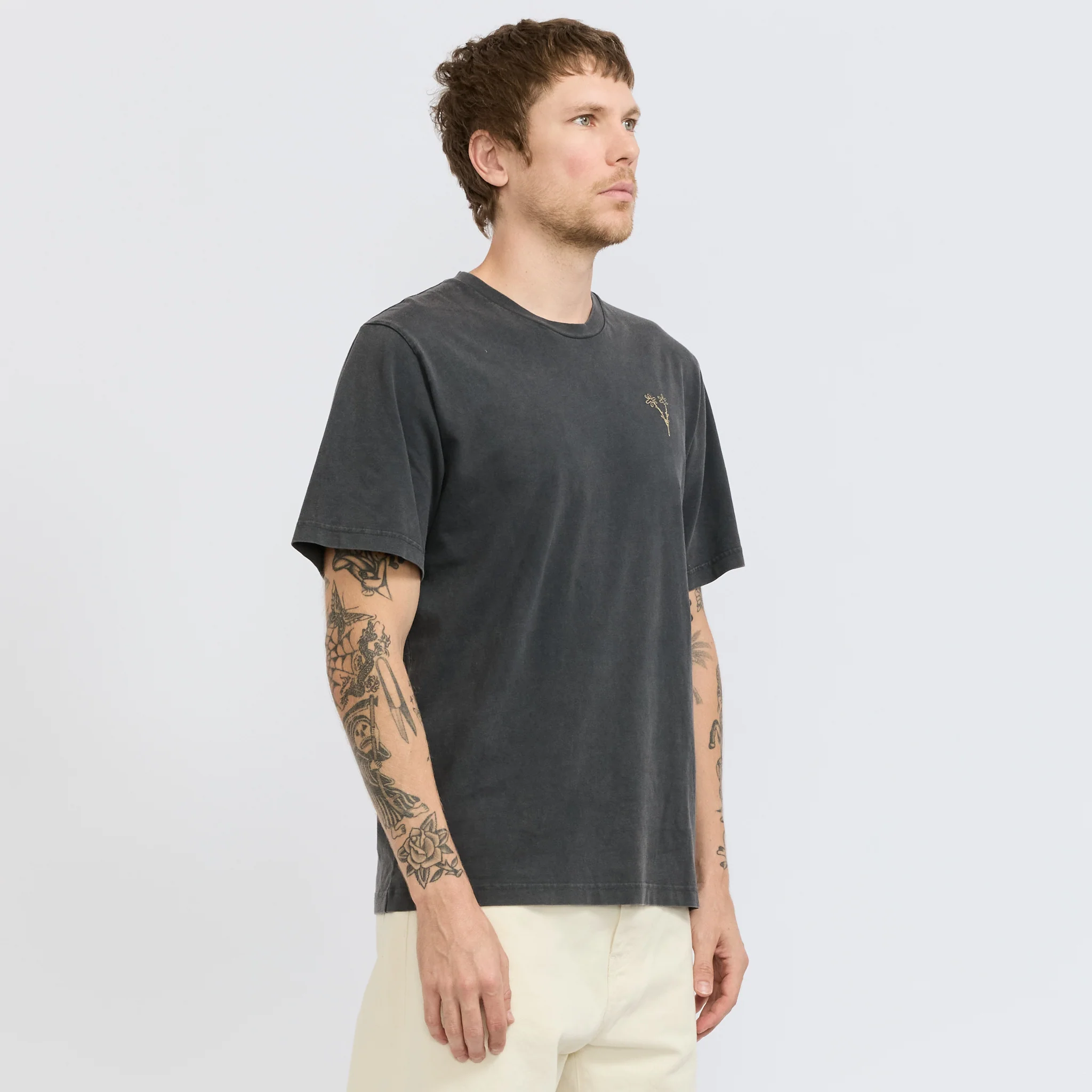 Bouquet T-Shirt Washed Black - Image 3