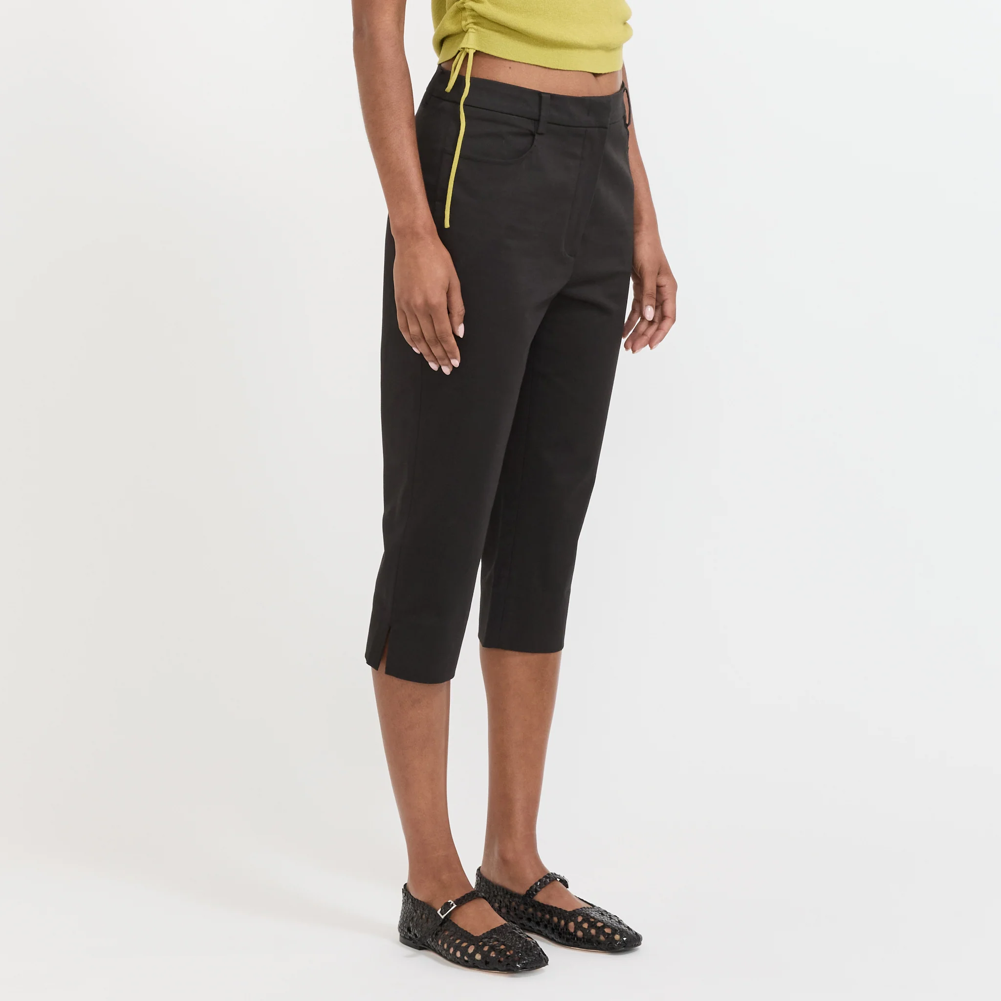 Capri Pants Black - Image 3