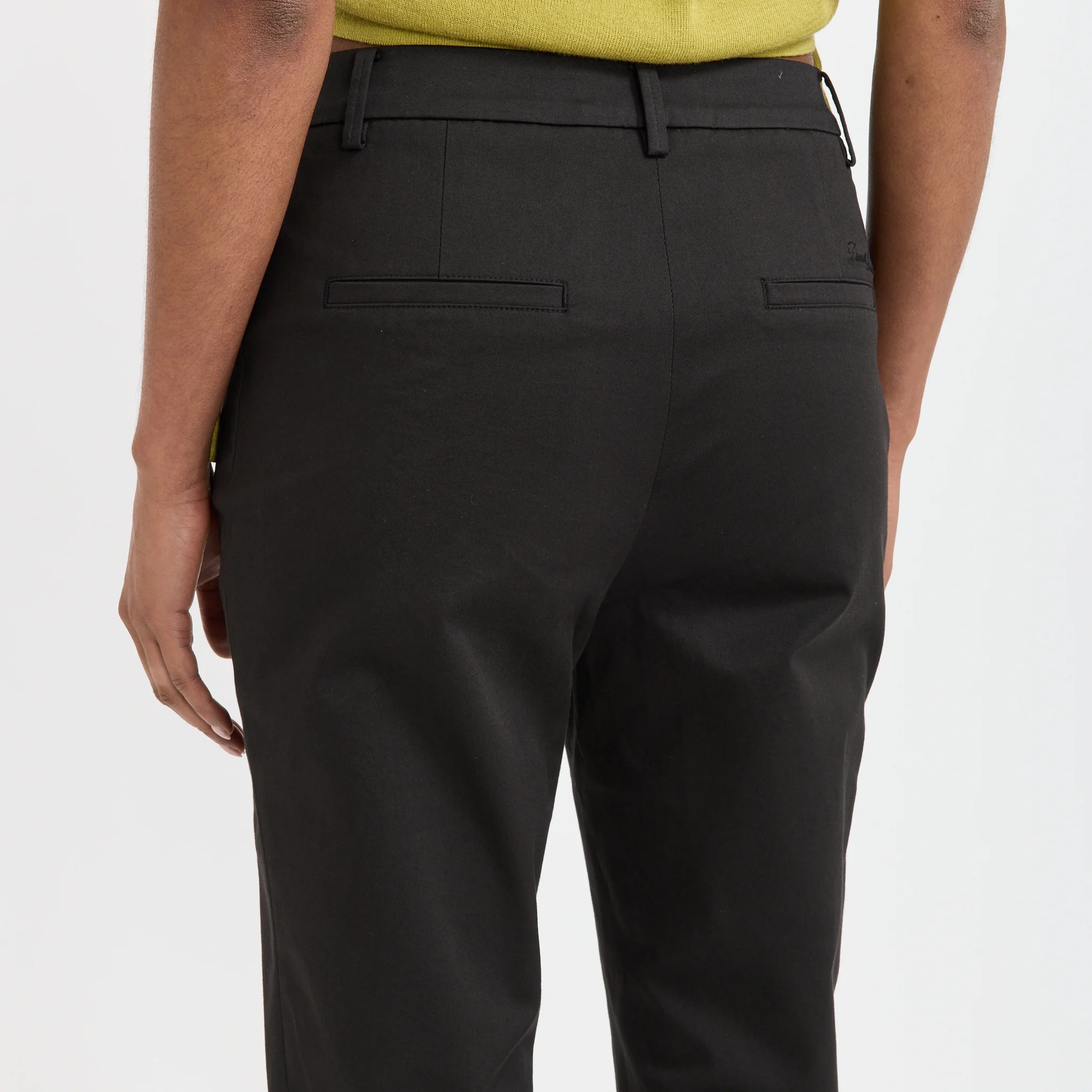 Capri Pants Black - Image 6