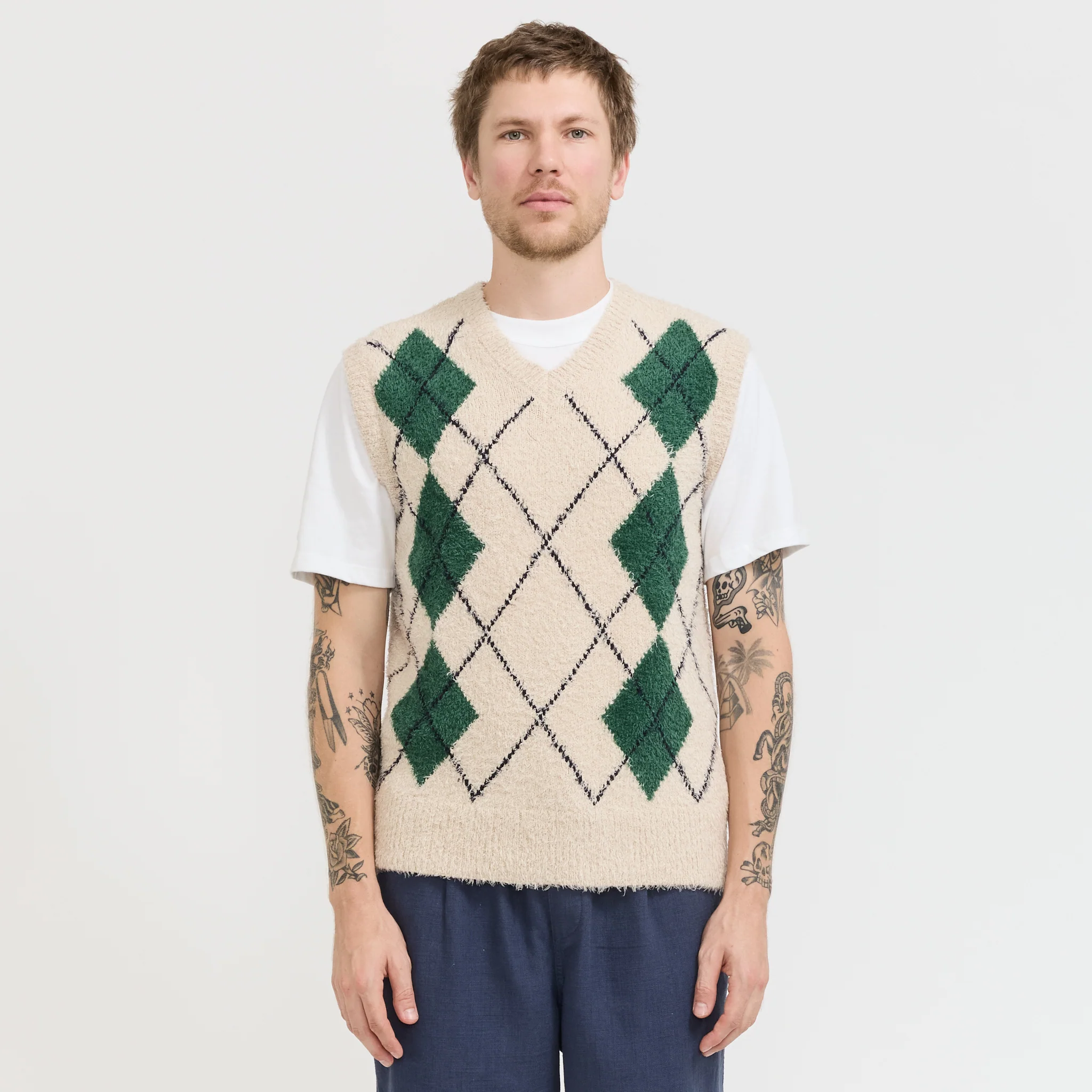 Carron Argyle Vest Ecru - Image 6