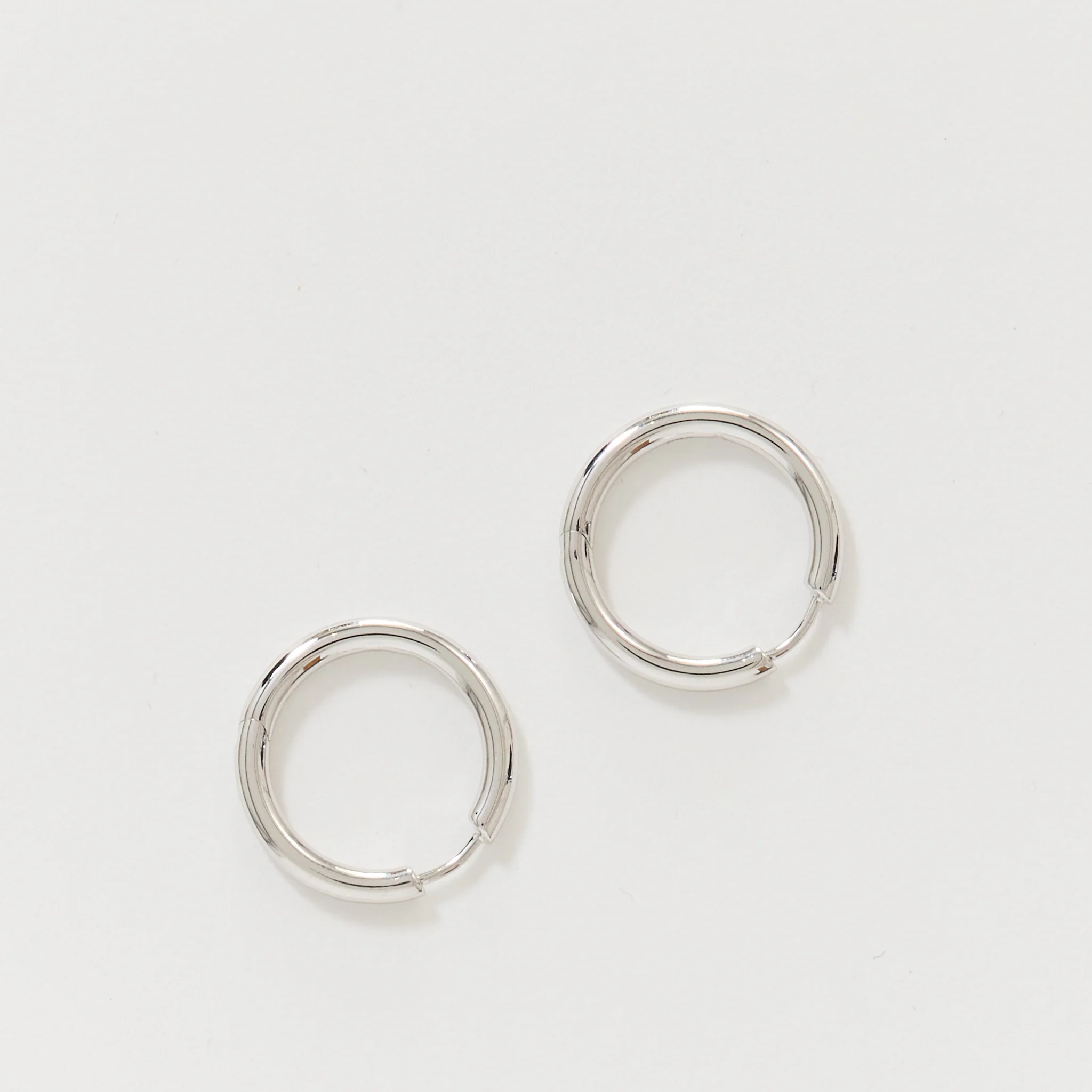 Classic Hoops Medium Silver - Image 2