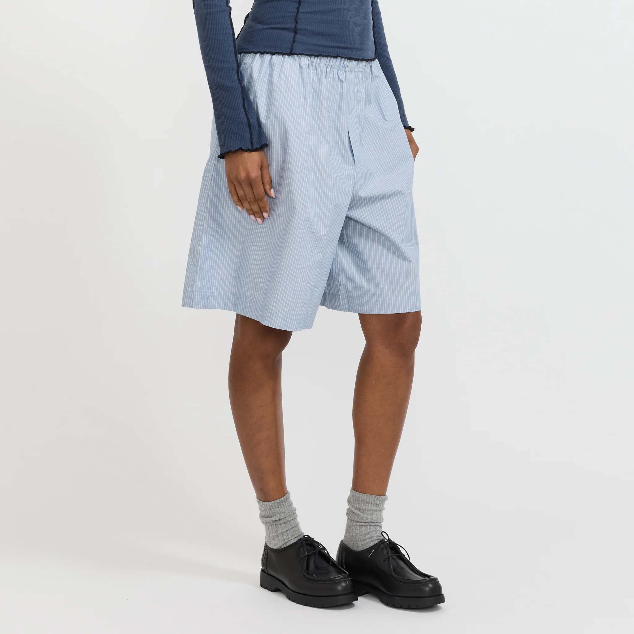 Claude Shorts Blue Stripe - Image 3