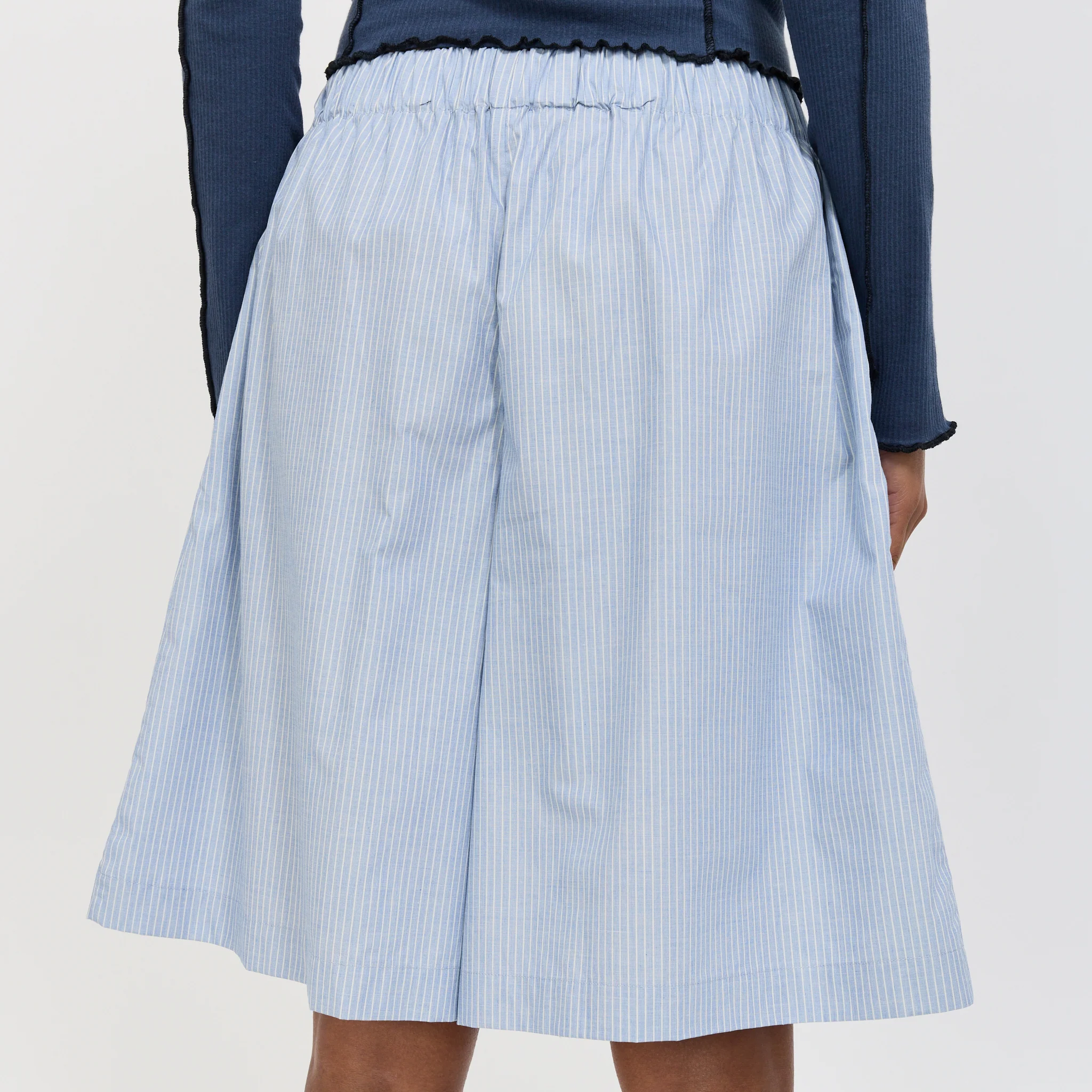 Claude Shorts Blue Stripe - Image 6