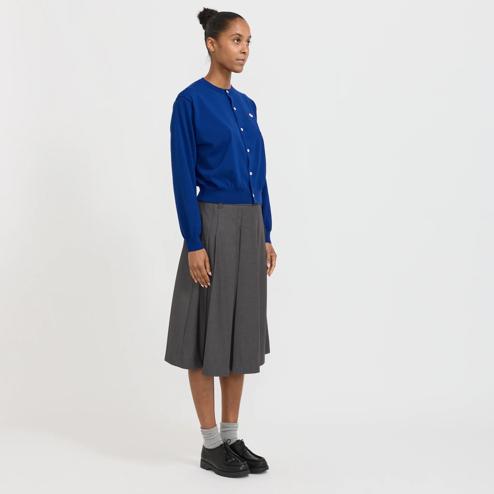 Crew Neck Cardigan Blue - Image 2