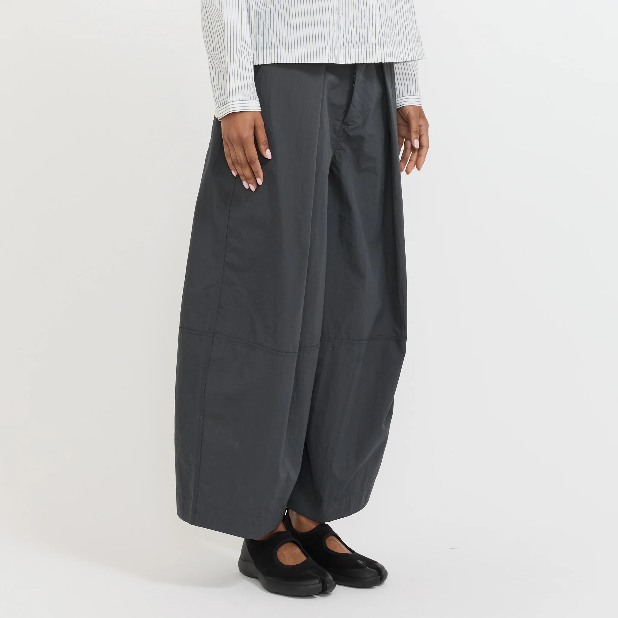 Deadbeat Trouser Charcoal - Image 3