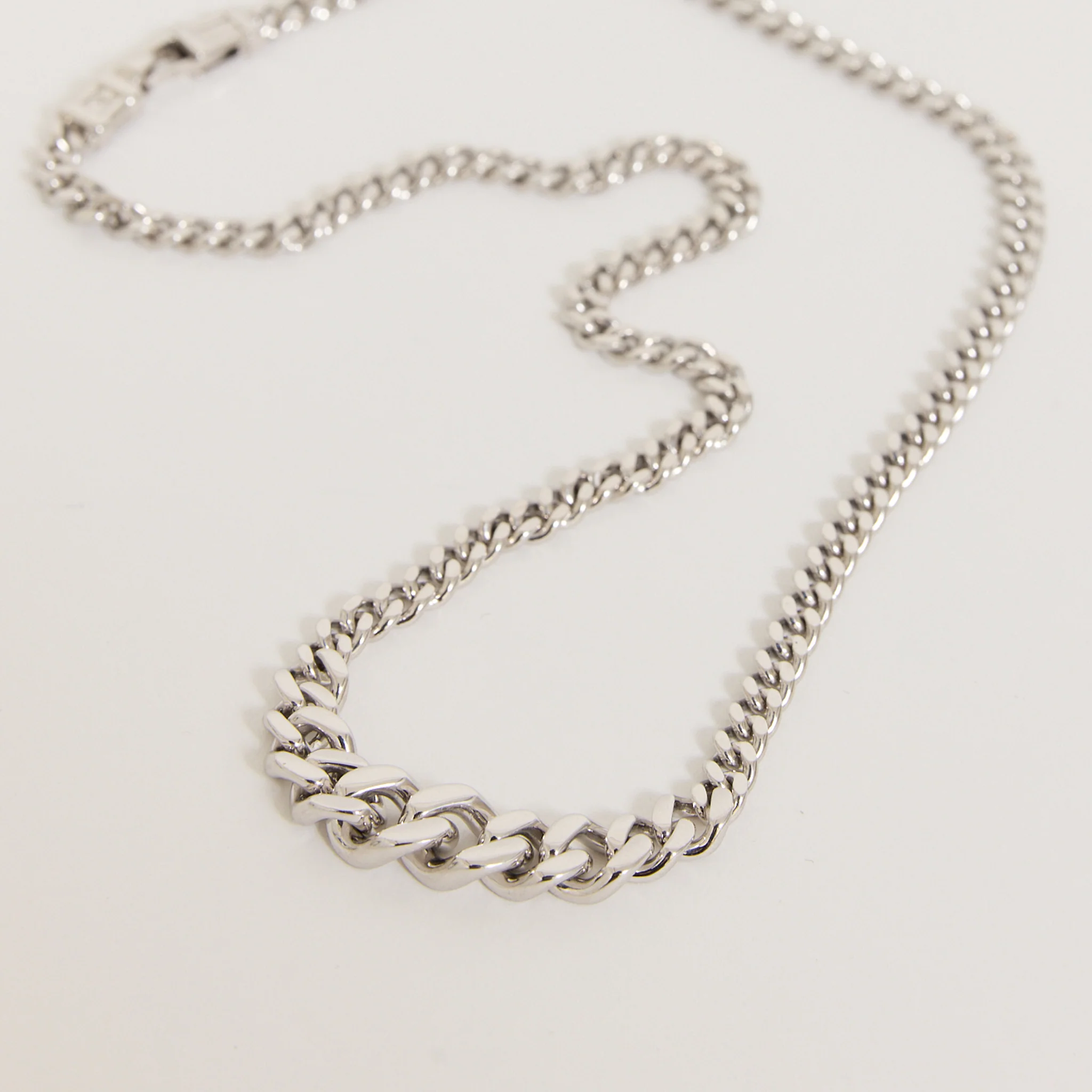 Dean Chain Silver