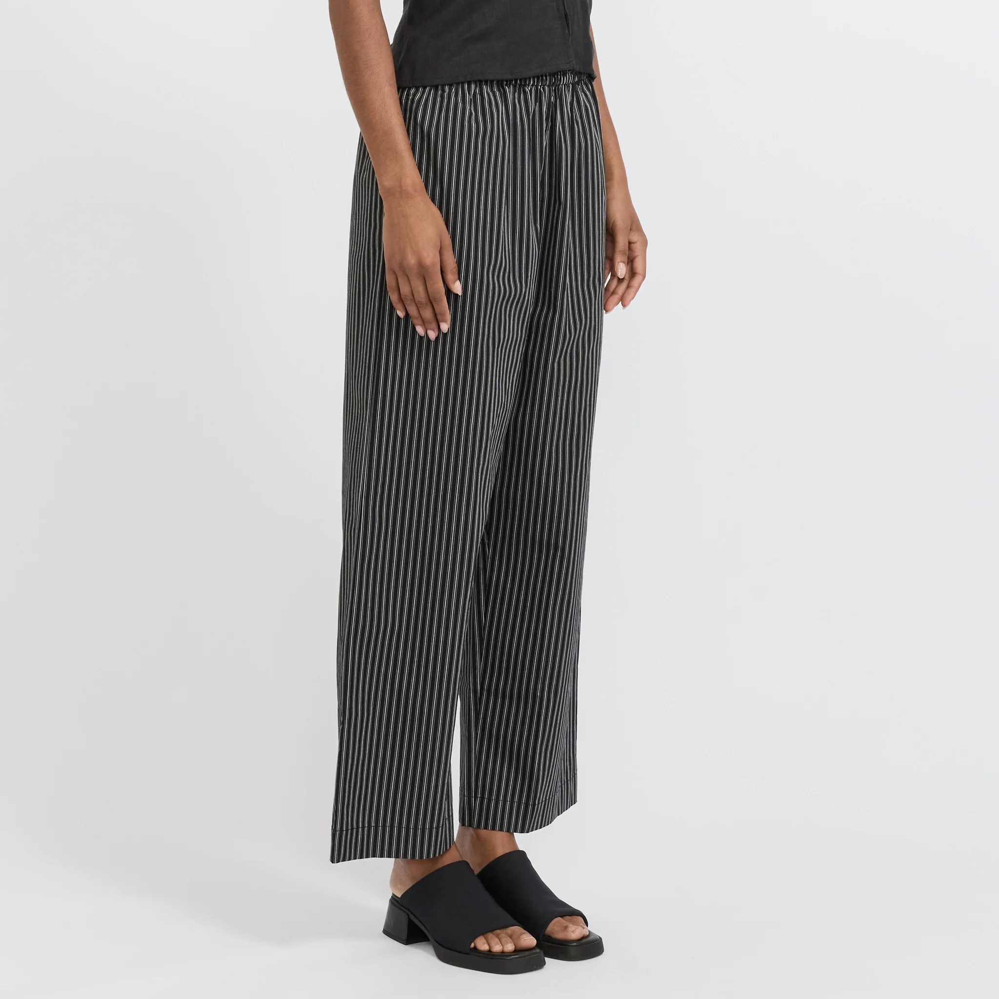 Ease Trouser Mono Stripe - Image 3