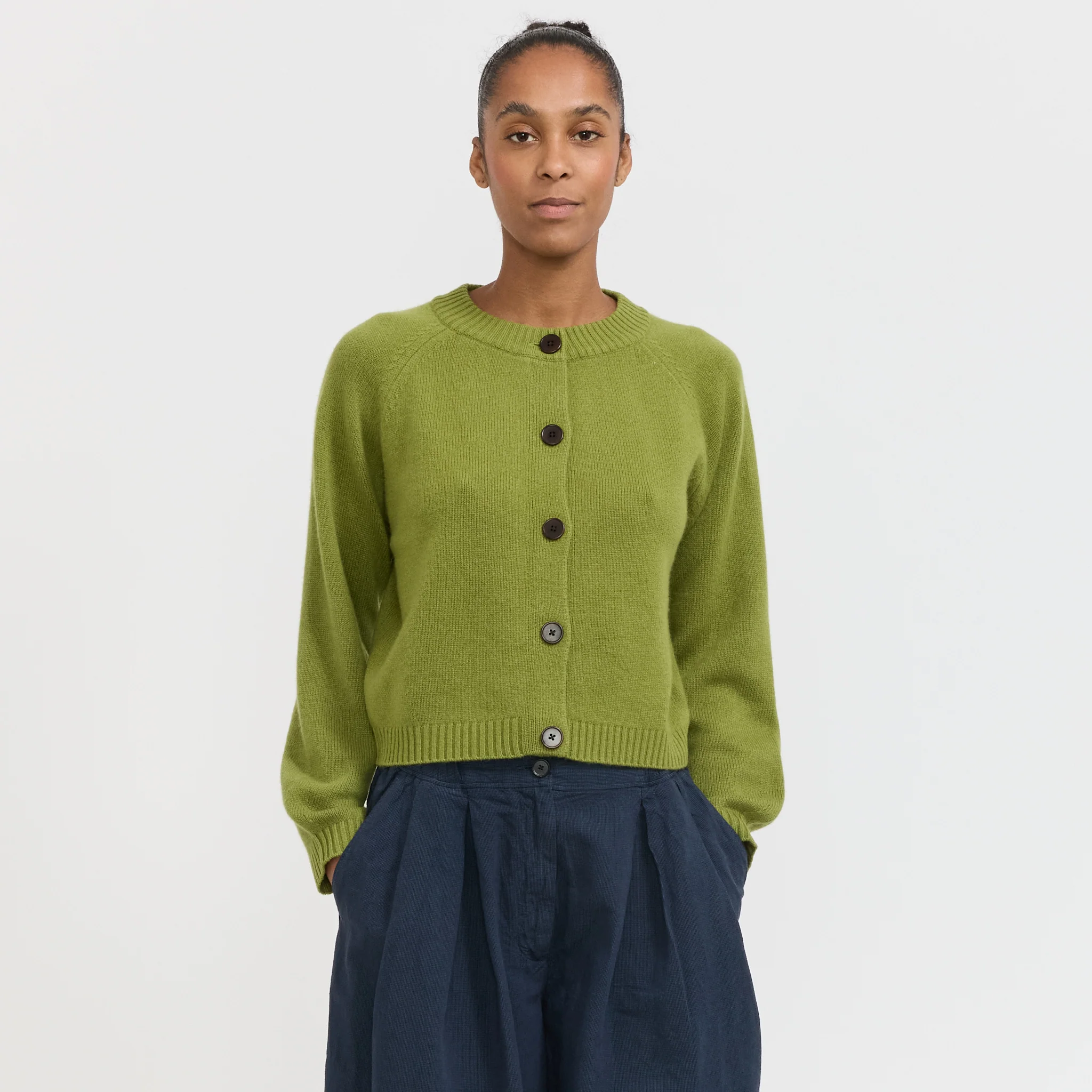Eden Wool Cashmere Raglan Cardigan Soft Green