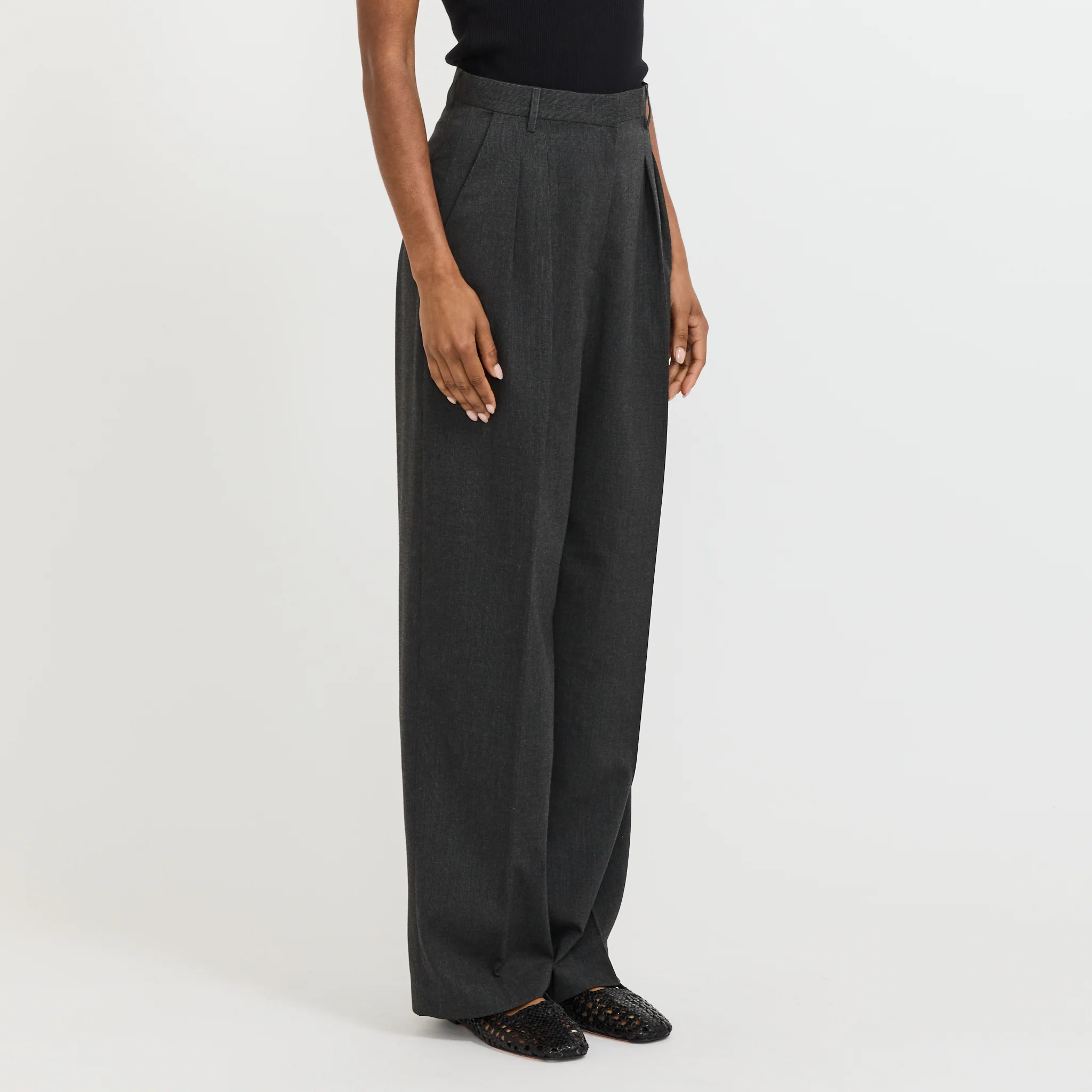 Emilio Straight Pleated Pants Greysand - Image 3