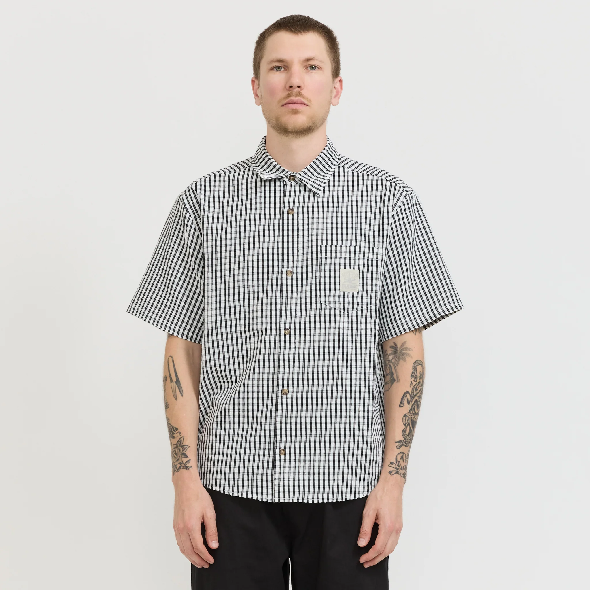 Equipment S/S Shirt Black - Image 6