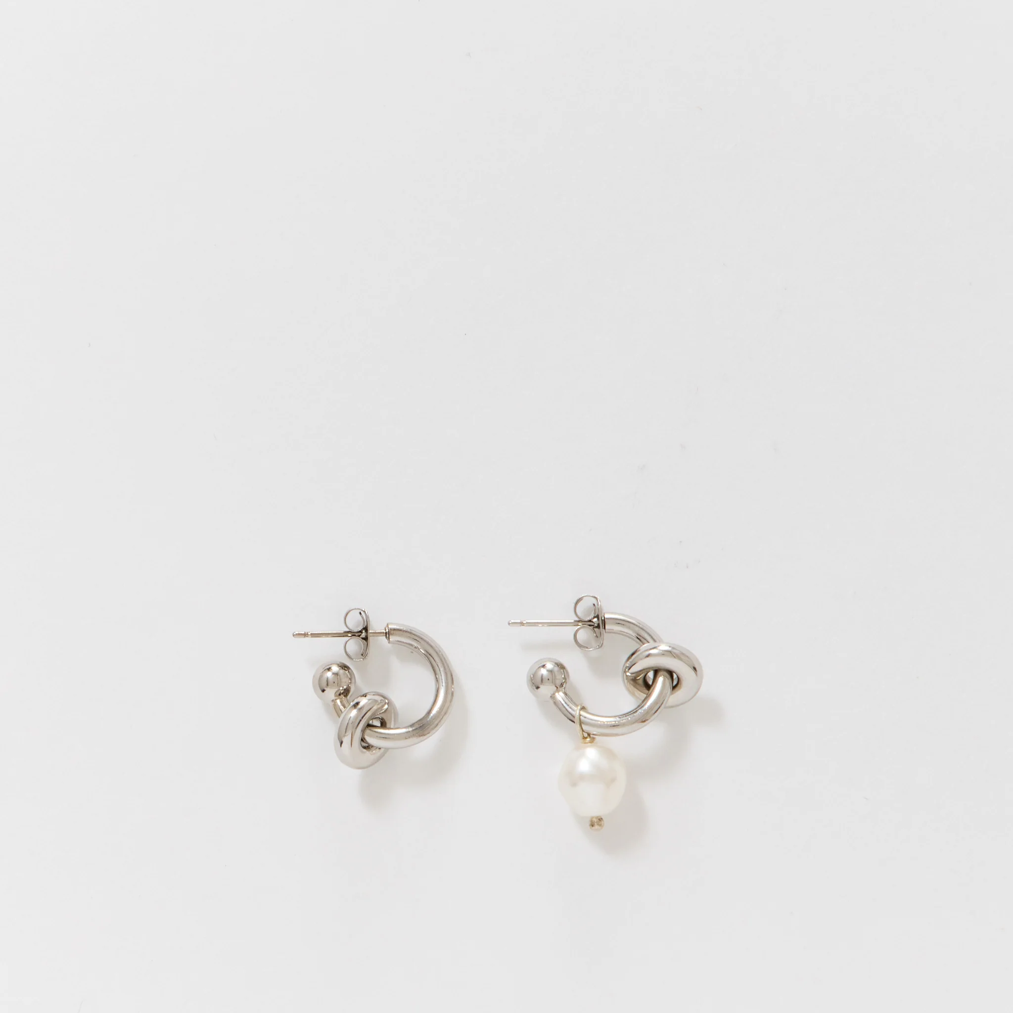 Ethan Pearl Earrings - Image 2