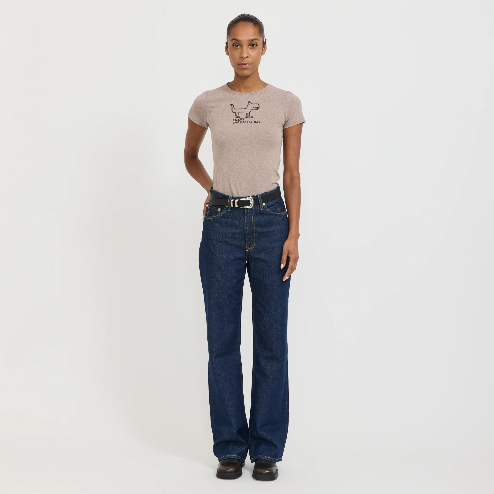 Eve Scratchy Dog T-Shirt Beige Melange - Image 2