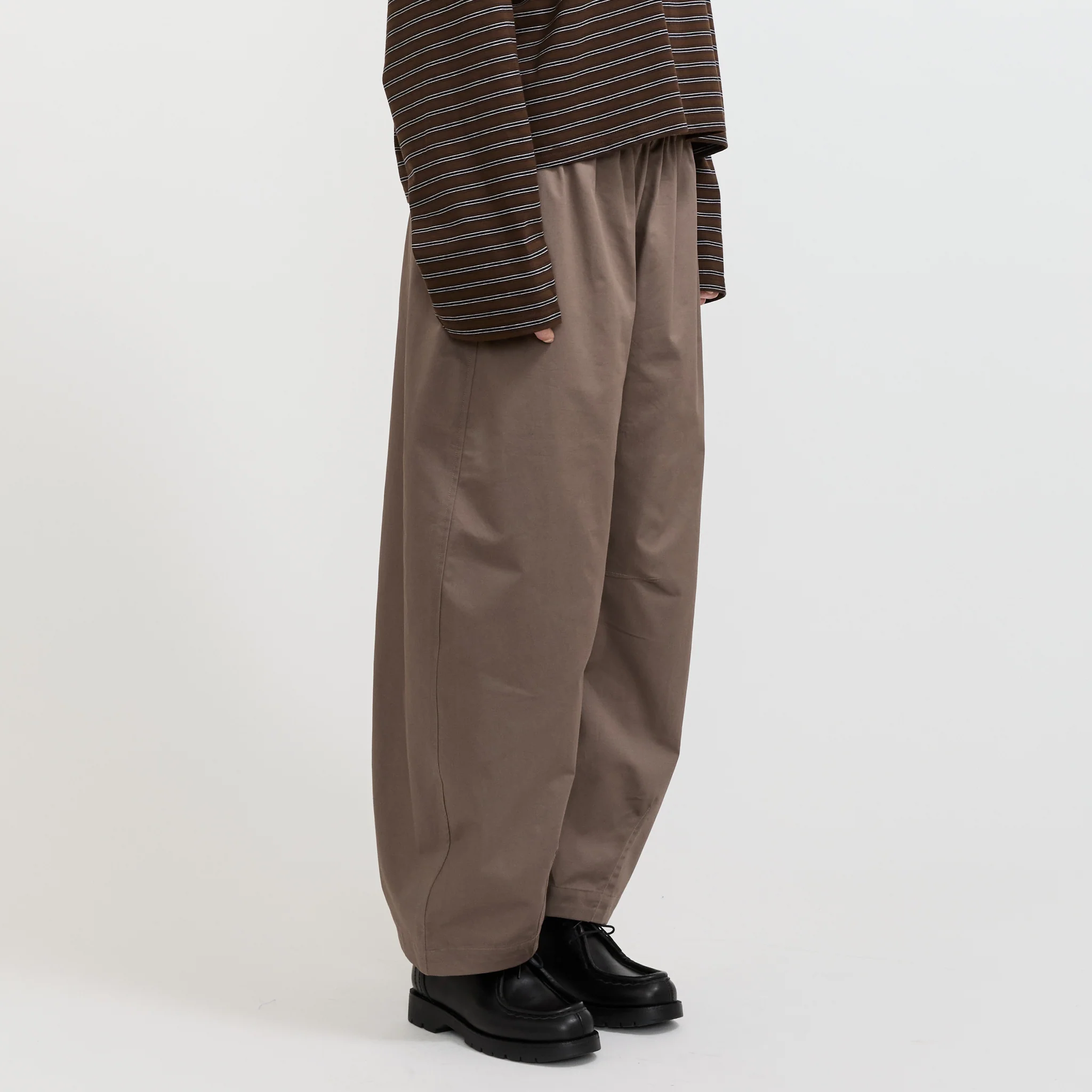 Freda Pants Taupe - Image 3