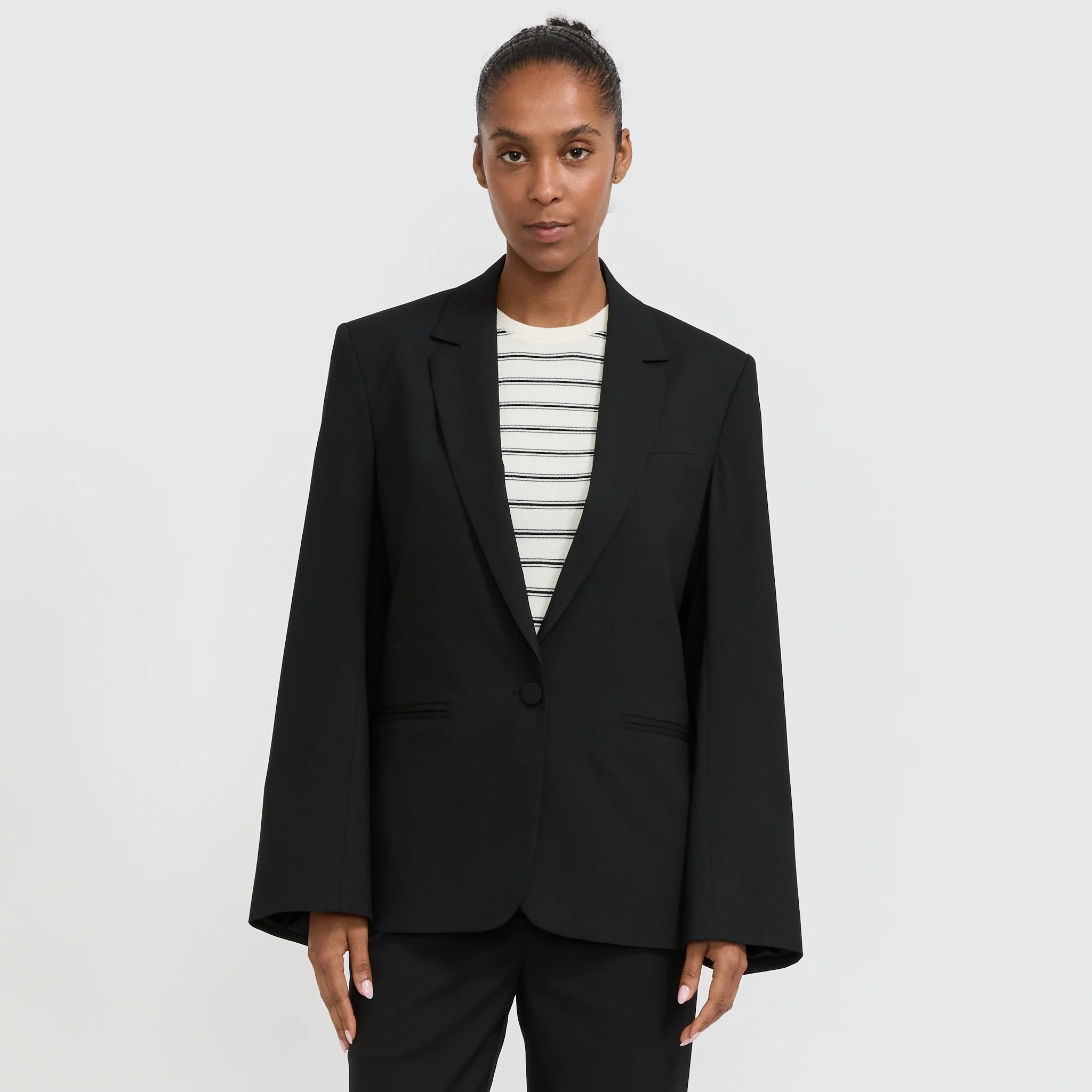 Frontier Jacket Black