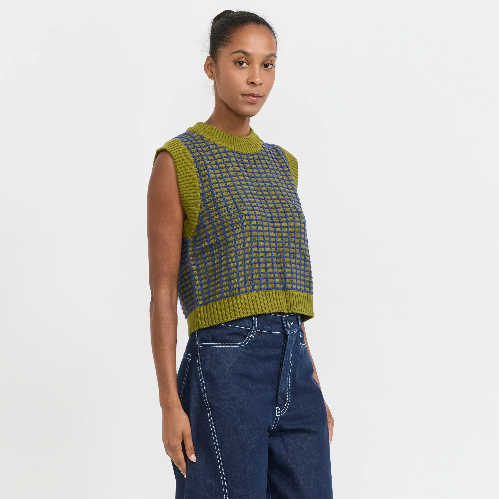 Grid Vest Field - Image 3