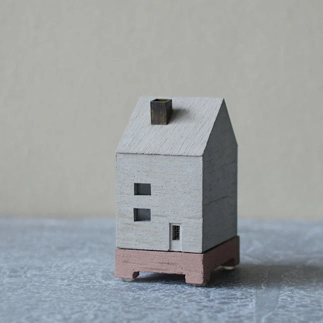 House Incense Pot Red