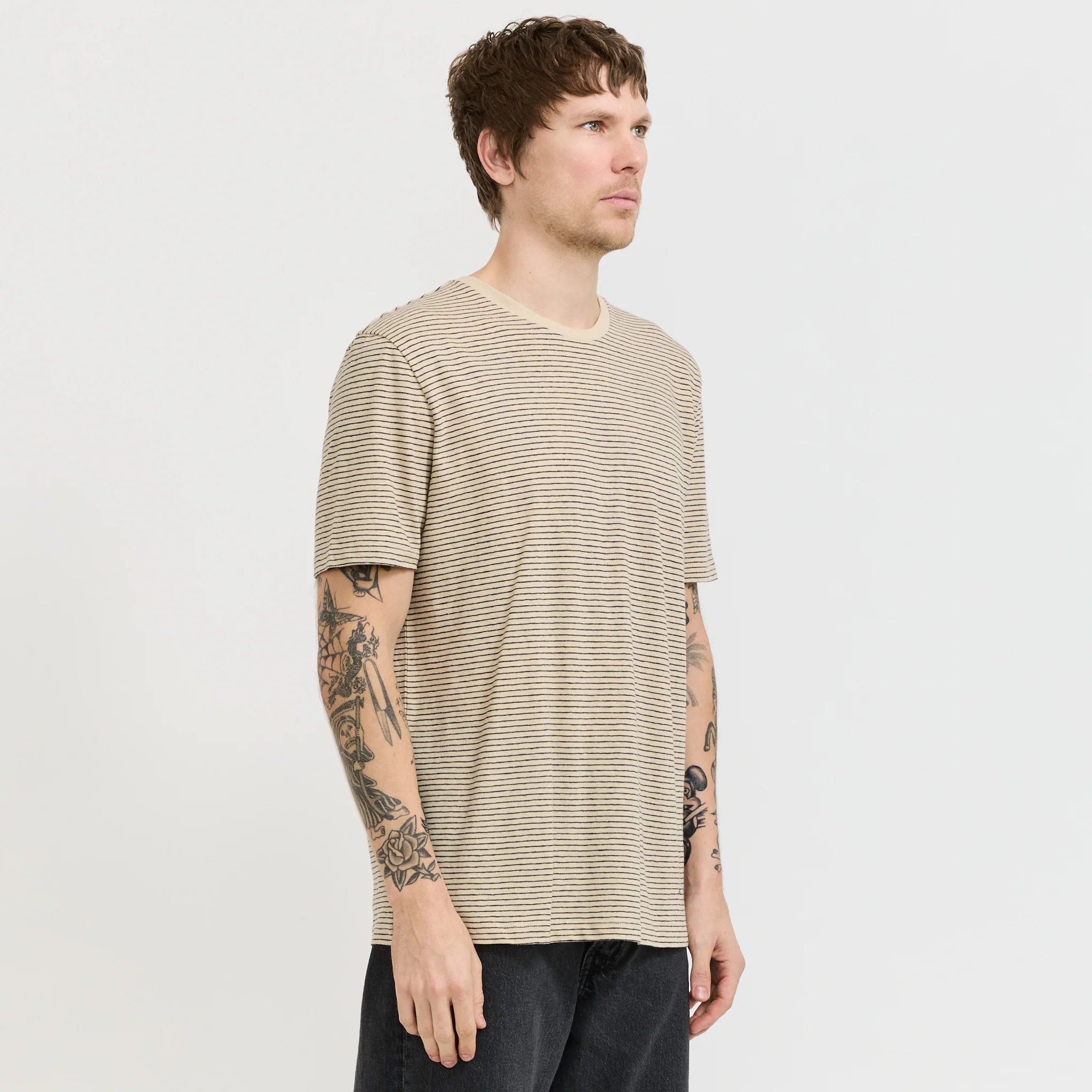 Julian T-Shirt Black Stripe - Image 3