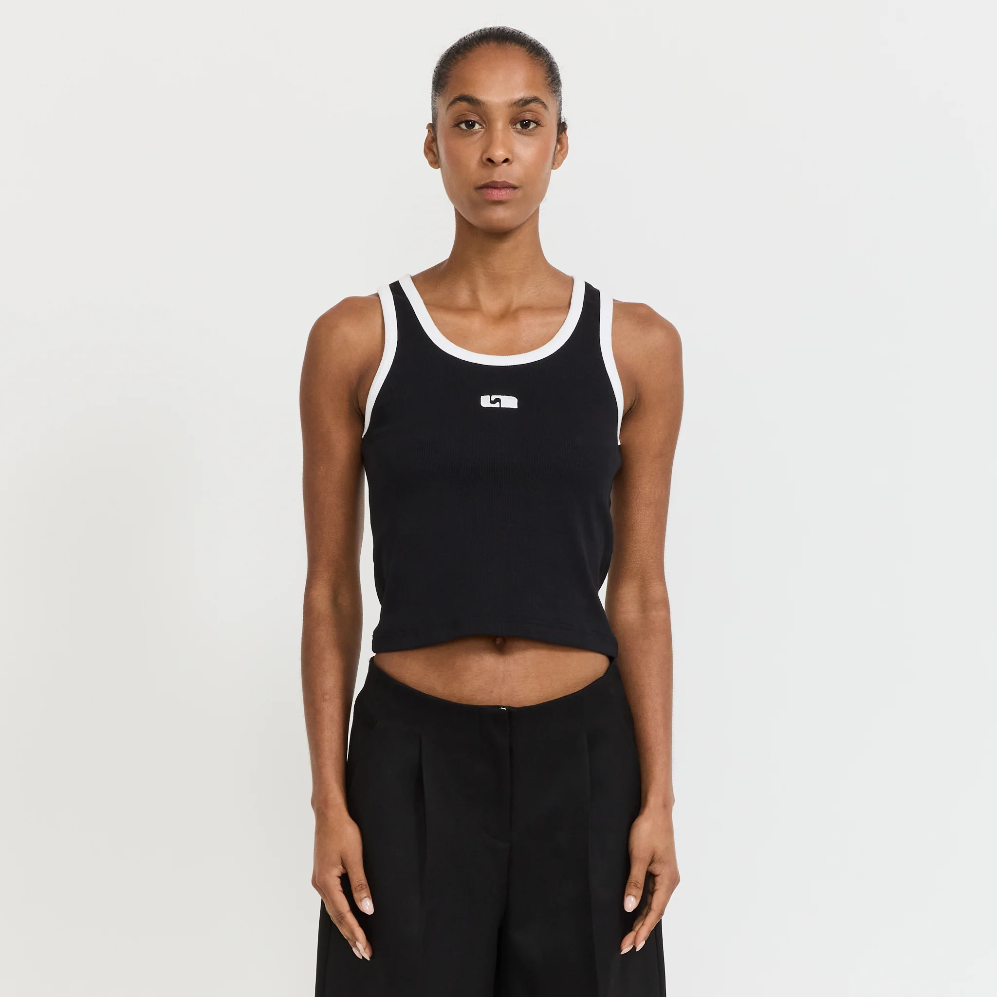 Kelsi Tank Top Black - Image 6