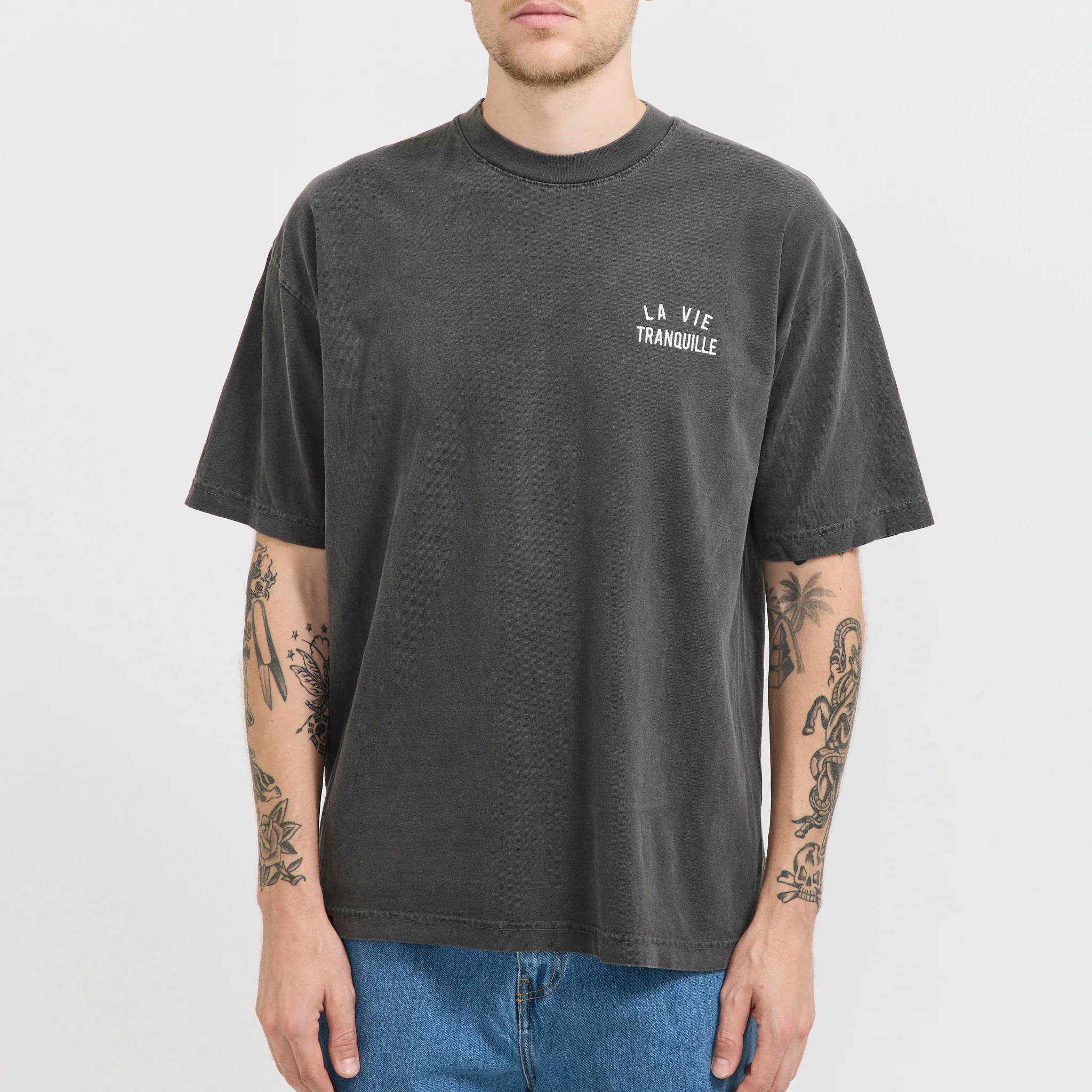 La Vie Tranquille Tee Vintage Black - Image 5