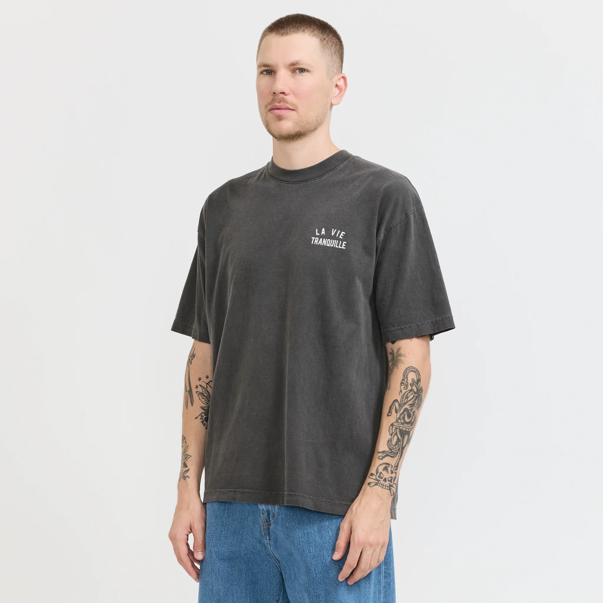 La Vie Tranquille Tee Vintage Black - Image 6