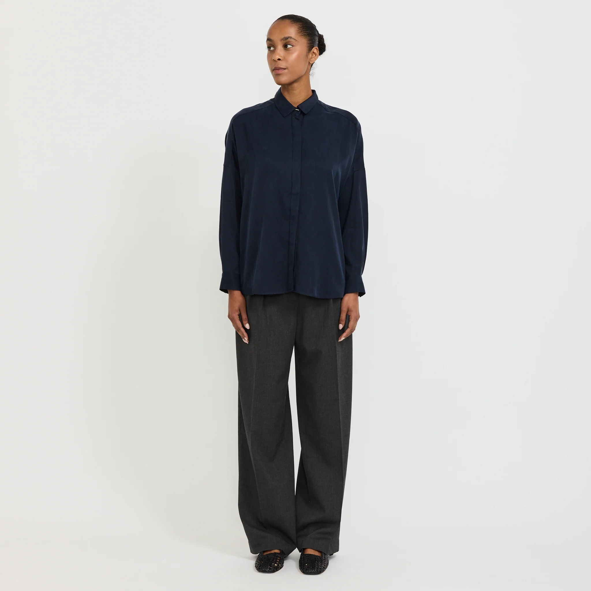 Lady D Shirt Navy - Image 2