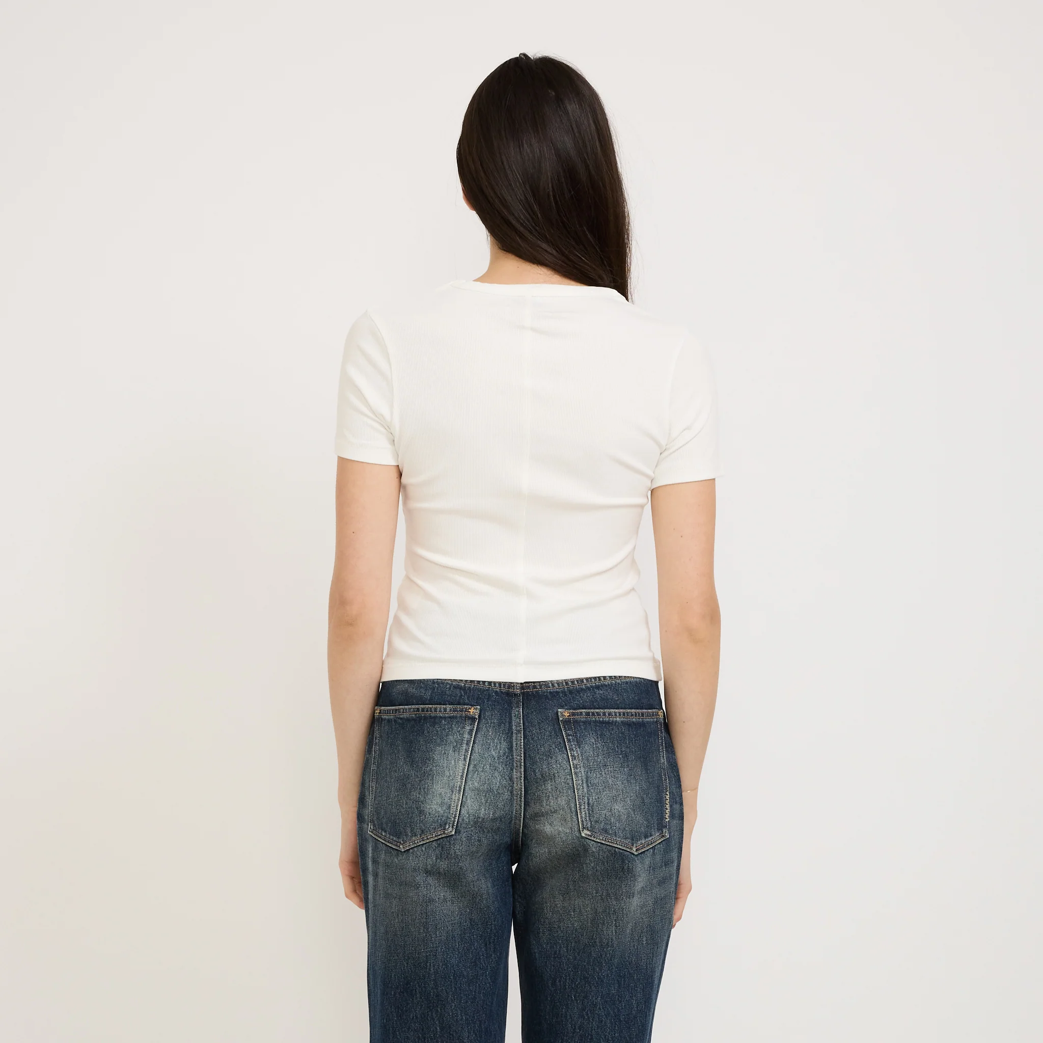 Leni Tee White - Image 4