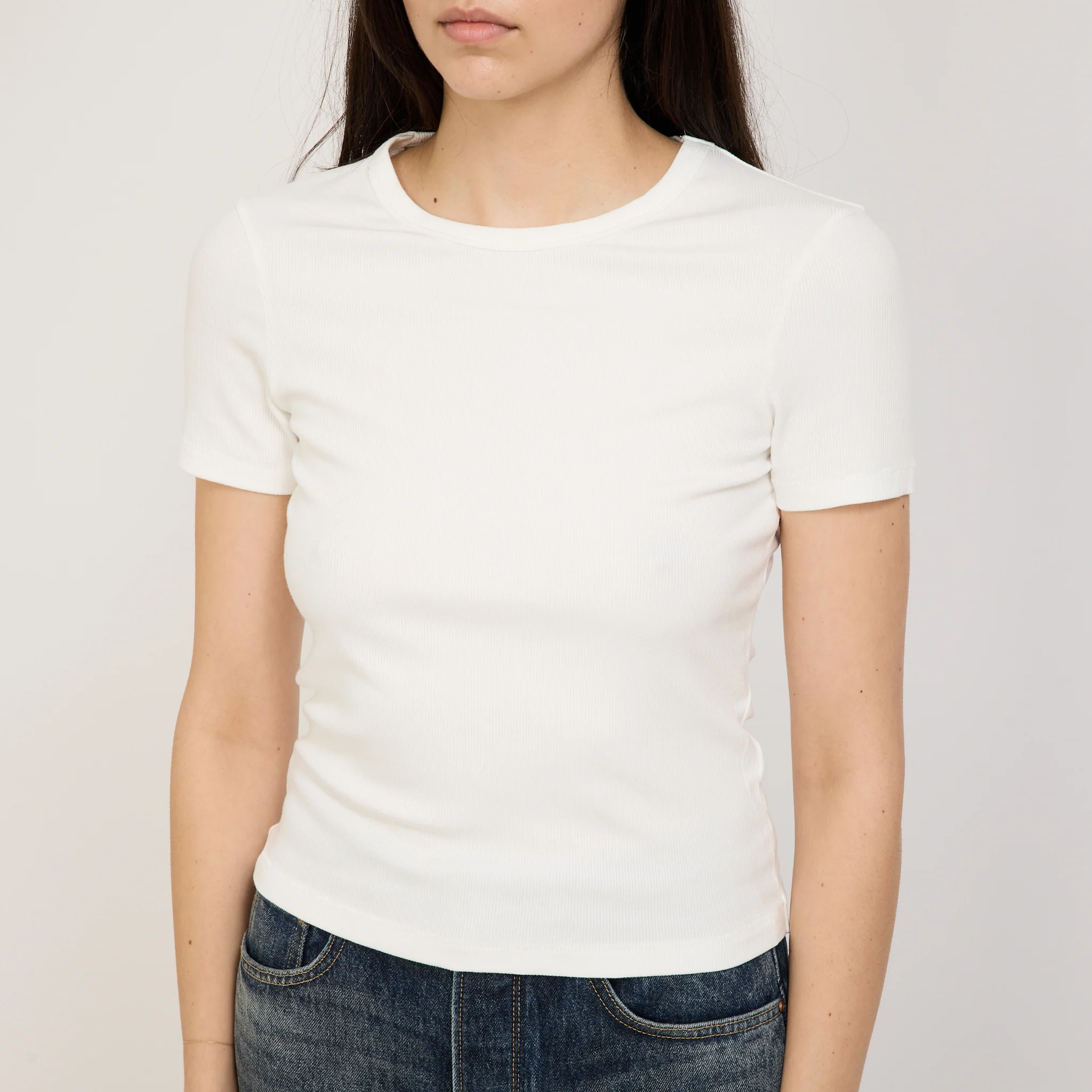 Leni Tee White - Image 5