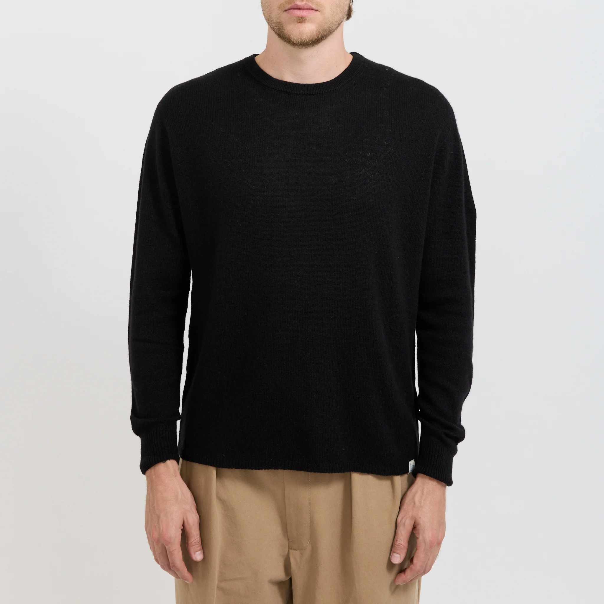 Lightweight Merino Wool Cashmere Silk Sweater Deep Black - Image 4