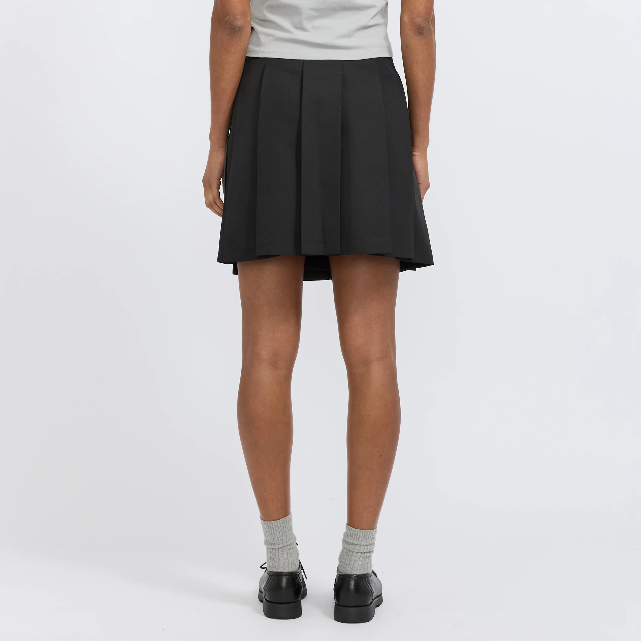 Mini Piece Skirt Black - Image 4