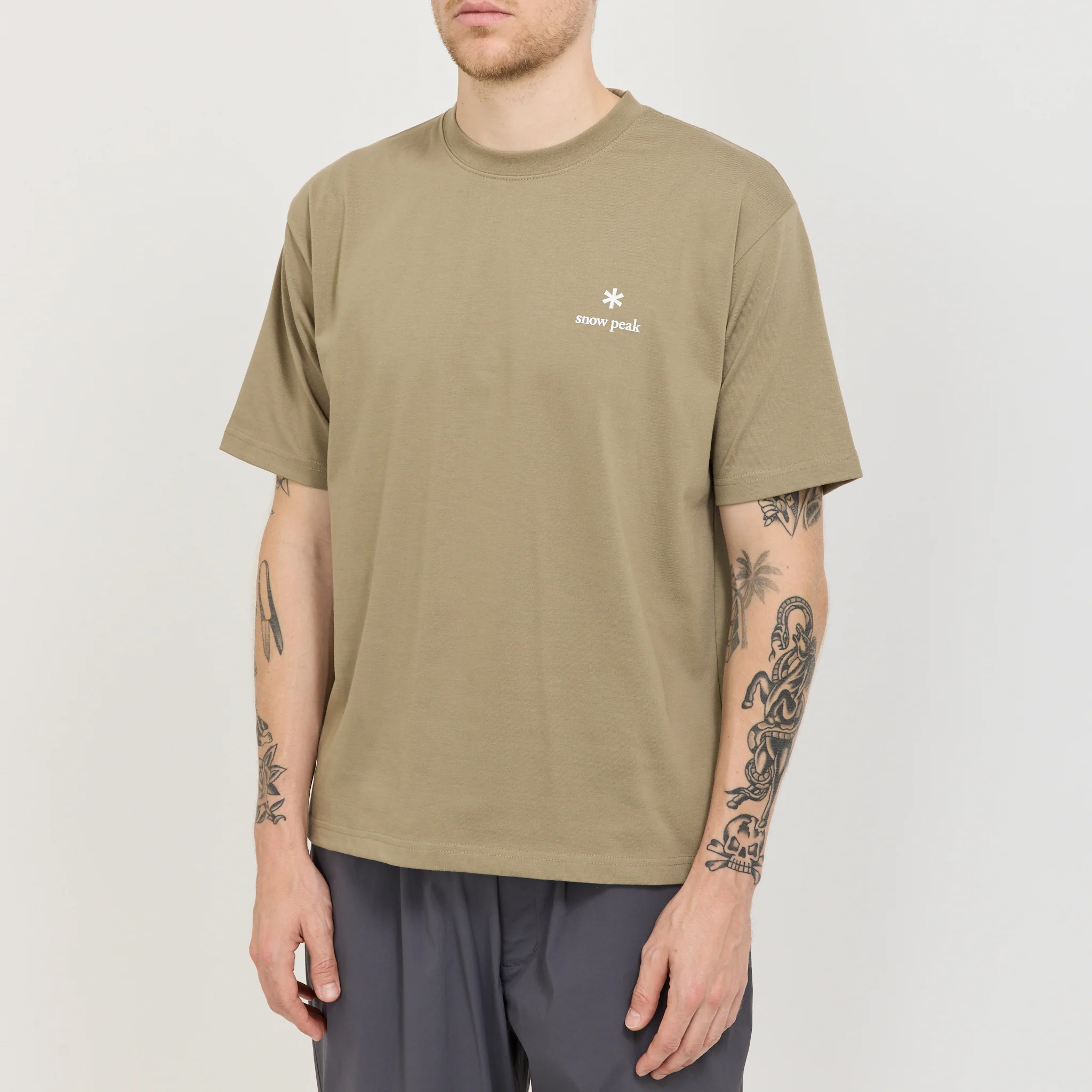 New Standard Logo T-Shirt Khaki - Image 5