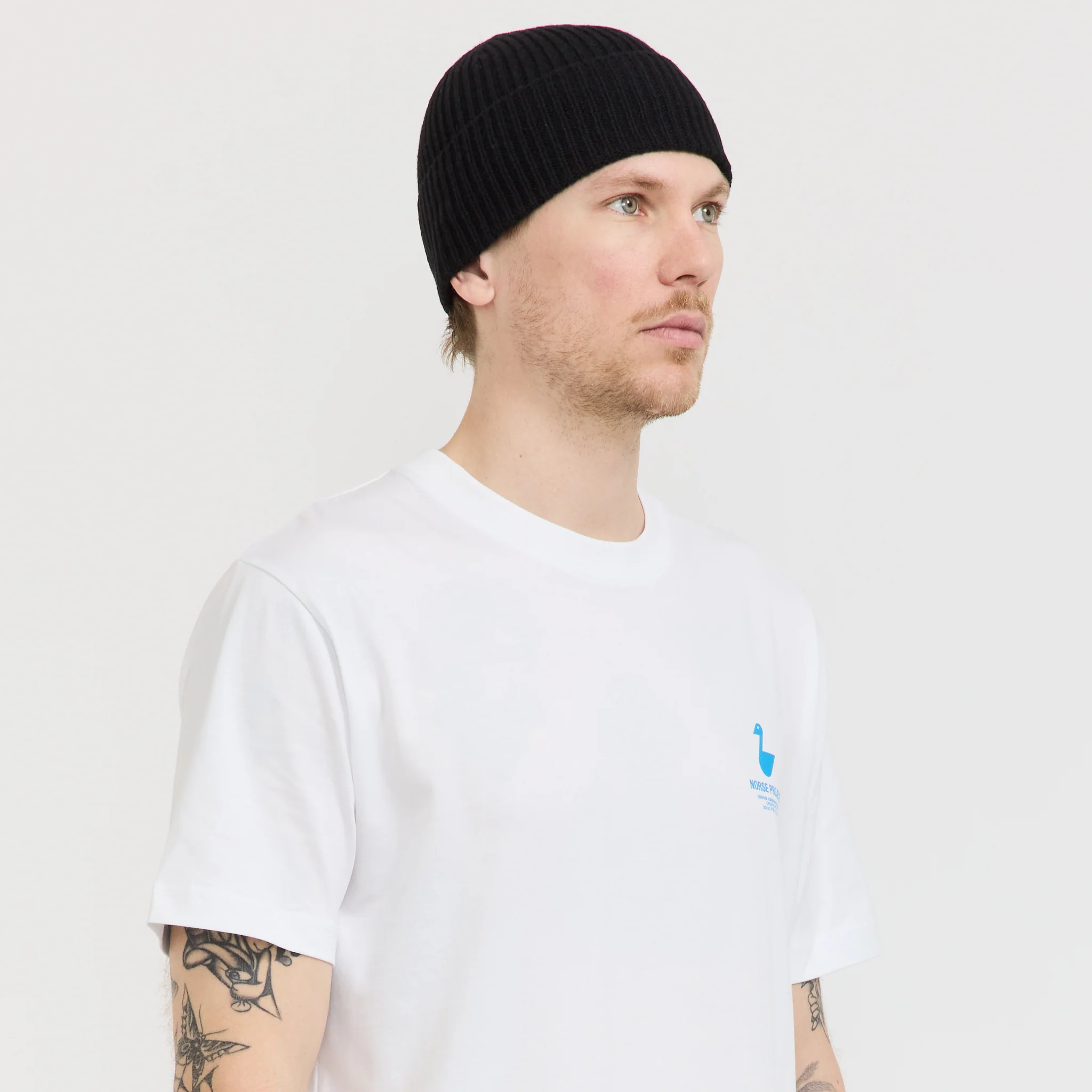 Norse Standard Merino Lambswool Beanie Black - Image 4
