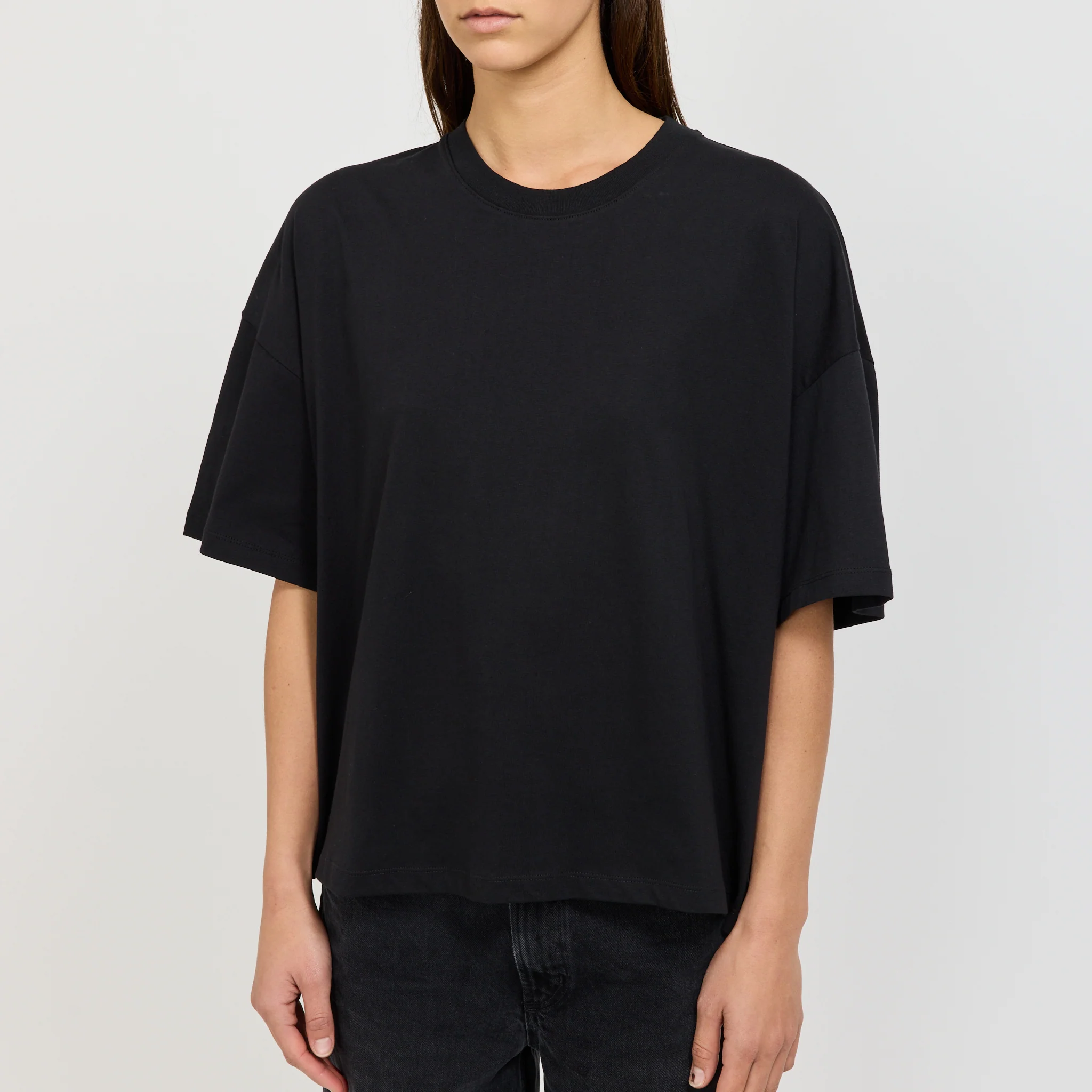 Oversized Boxy Tee Black - Image 5