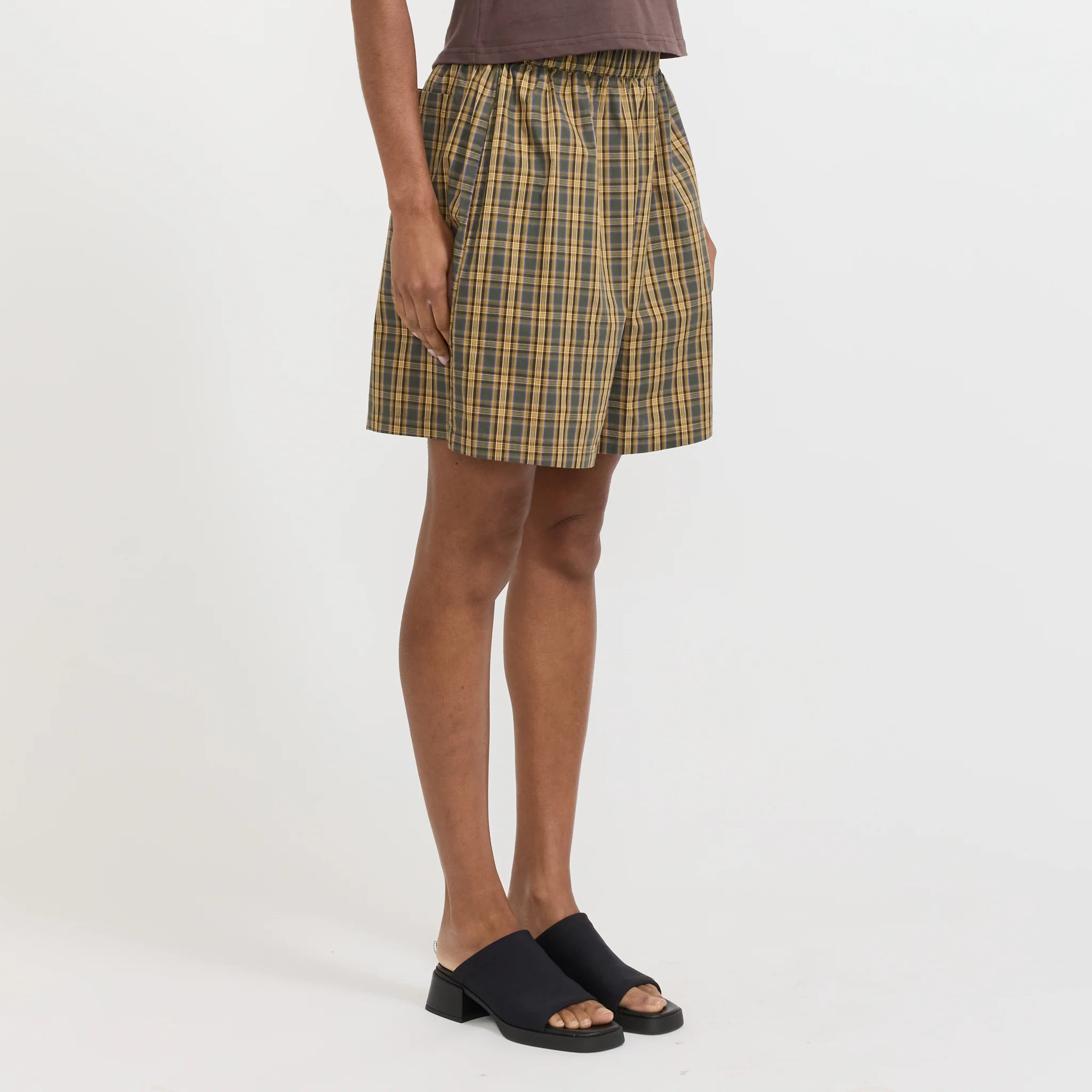 Pascale Shorts Brown - Image 3