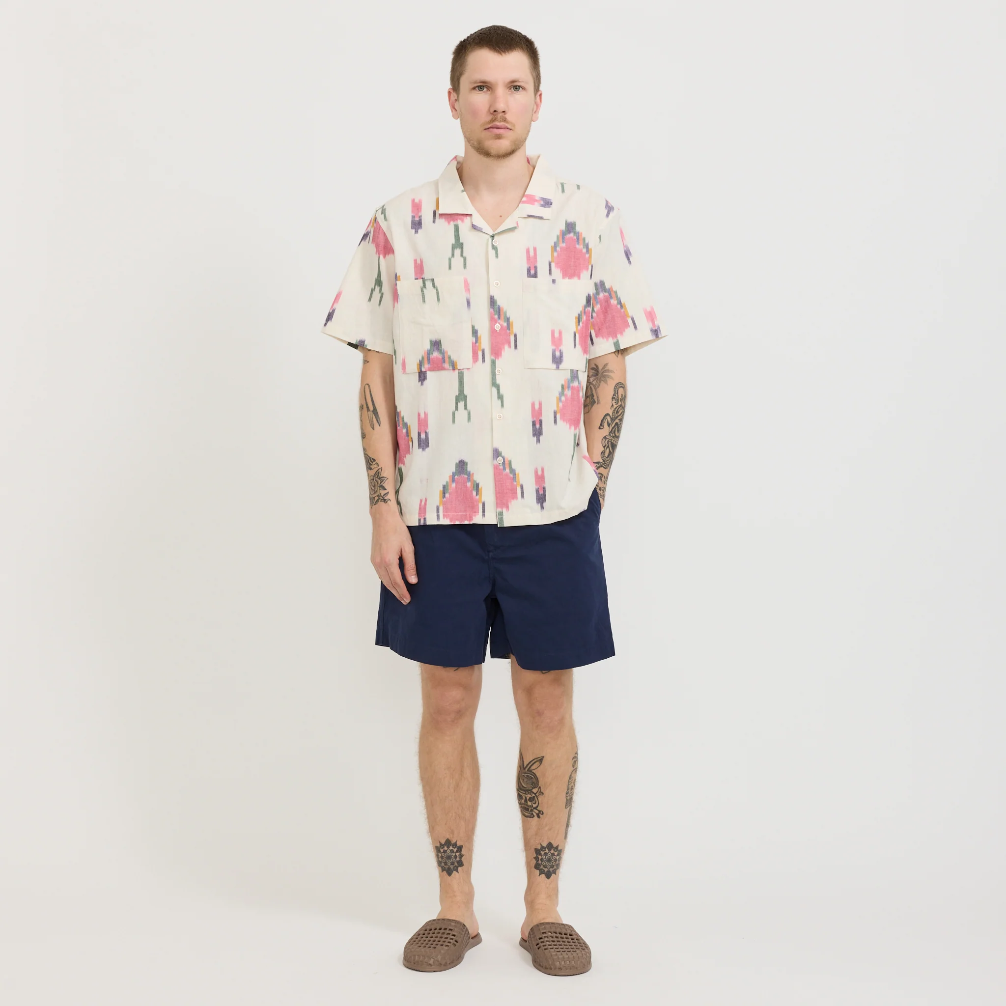 Pleat Short Navy - Image 2