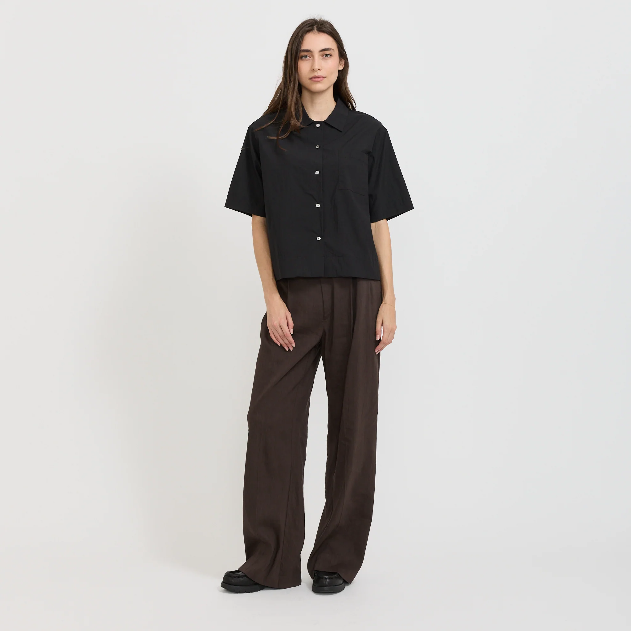 Rine Short Sleeve Shirt Black - Image 2