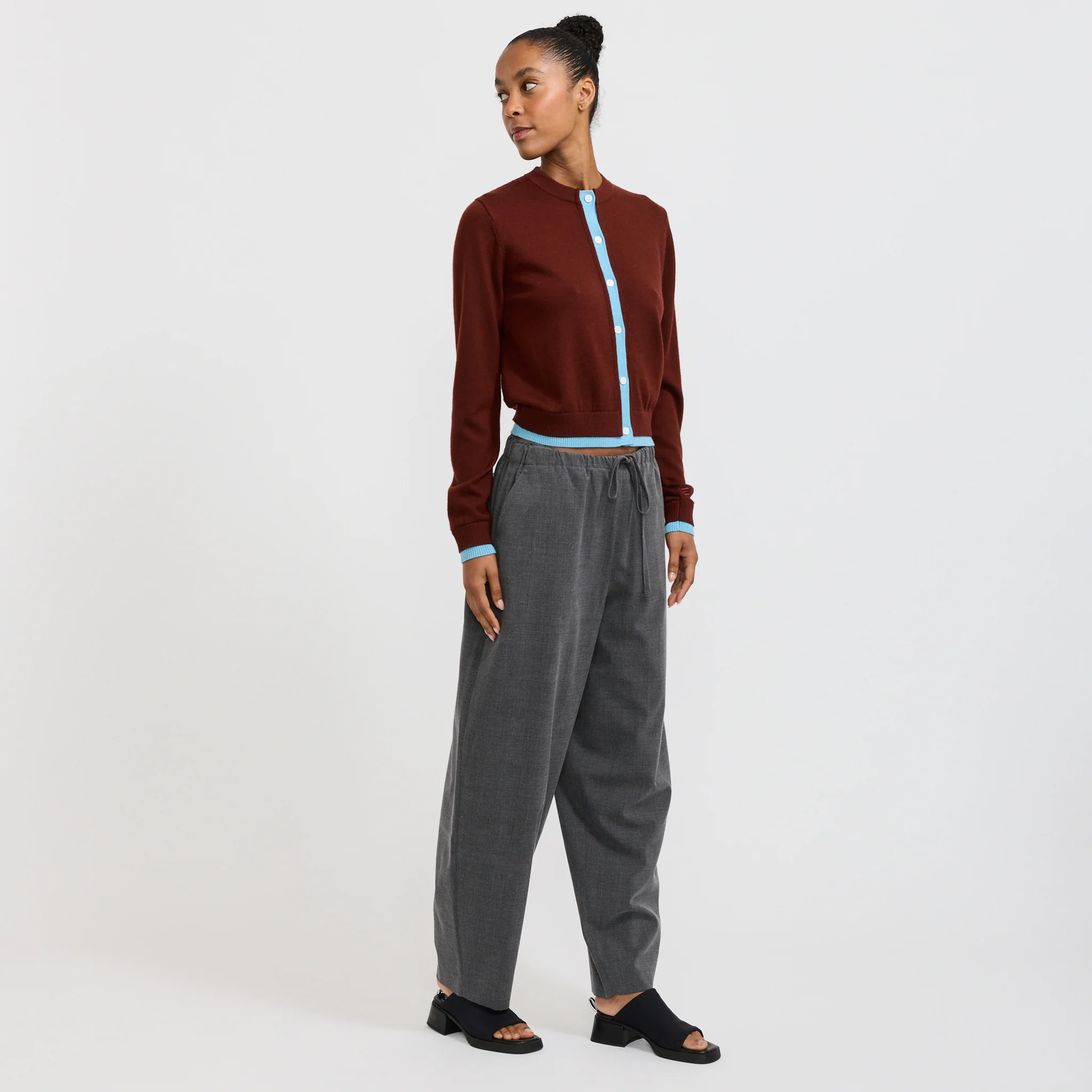 Roy Cardigan Brown - Image 6